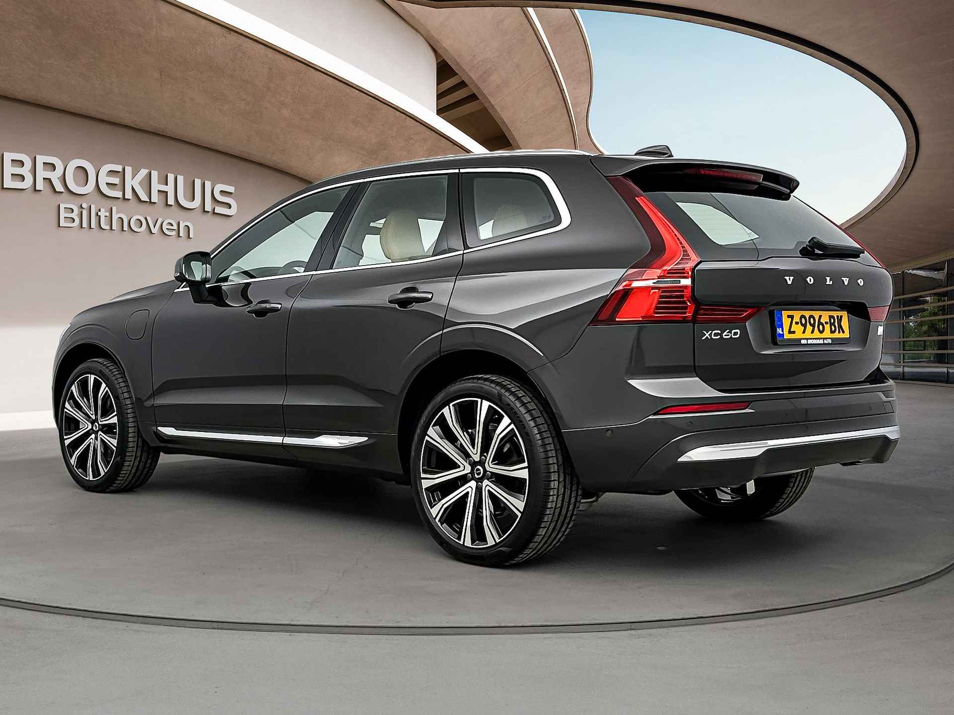 Volvo XC60 T6 Ultimate Bright | BLIS | Luchtvering | 360° Camera | Massage + Ventilatie | Harman Kardon | 21 Inch | - 5/28