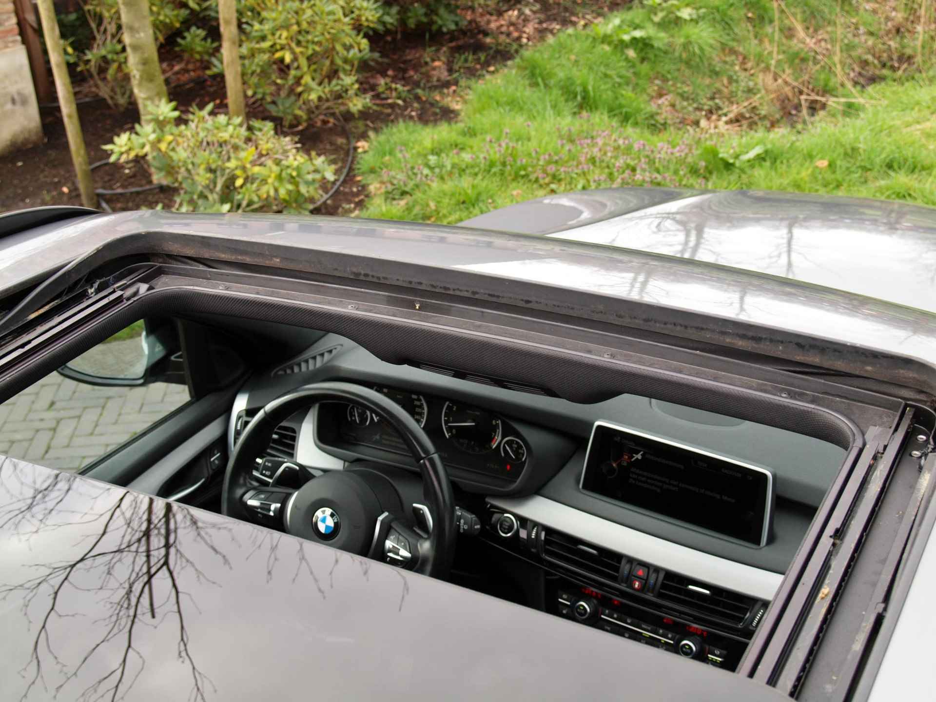 BMW X5 xDrive35i High Executive M-Pakket | Panoramadak | Camera | Trekhaak | Cruise Control | Navi | Bluetooth | - 32/38