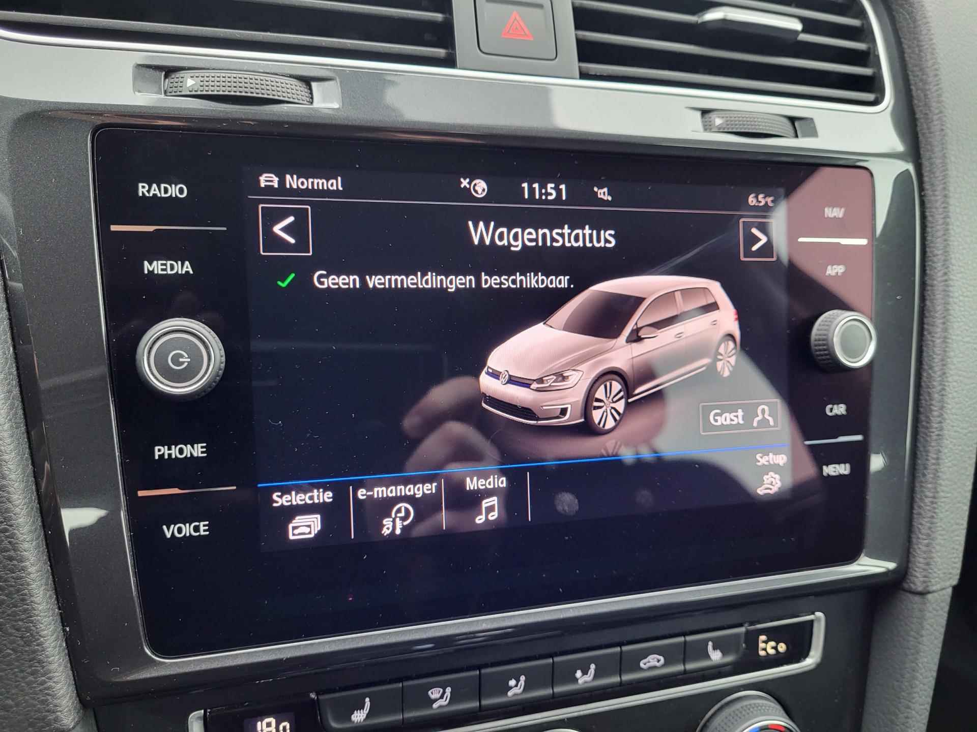 Volkswagen E-Golf 36 kWh | Camera, AppleCarPlay/AndroidAuto, adaptive cruise control, LED dagrijverlichting en navigatie - 32/39