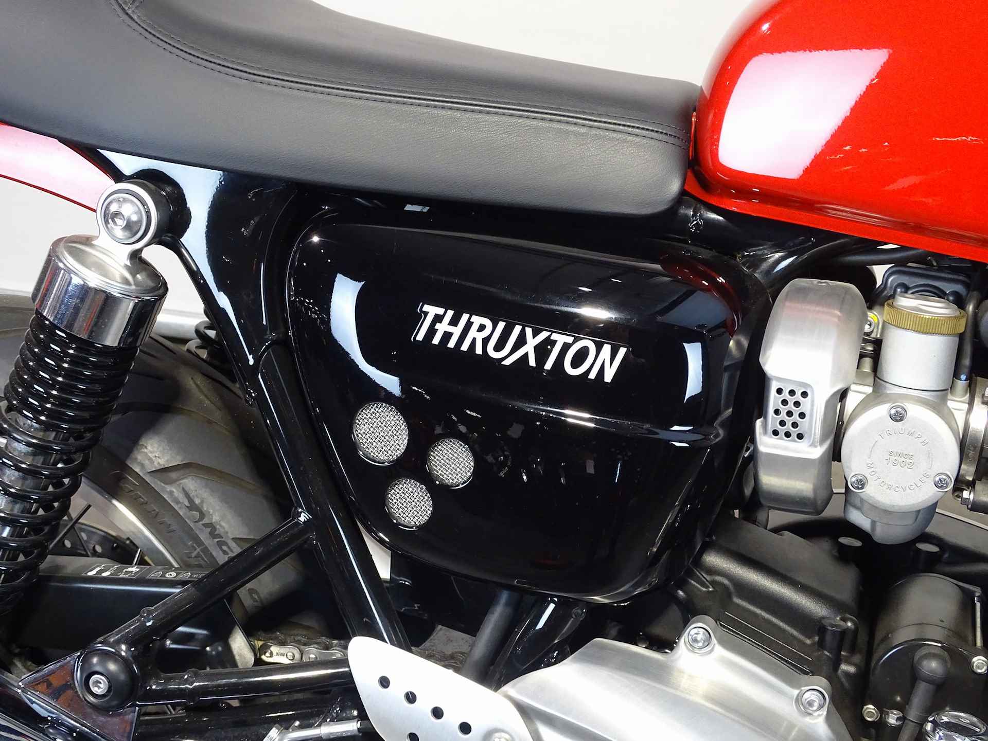 Triumph THRUXTON 1200 - 7/13