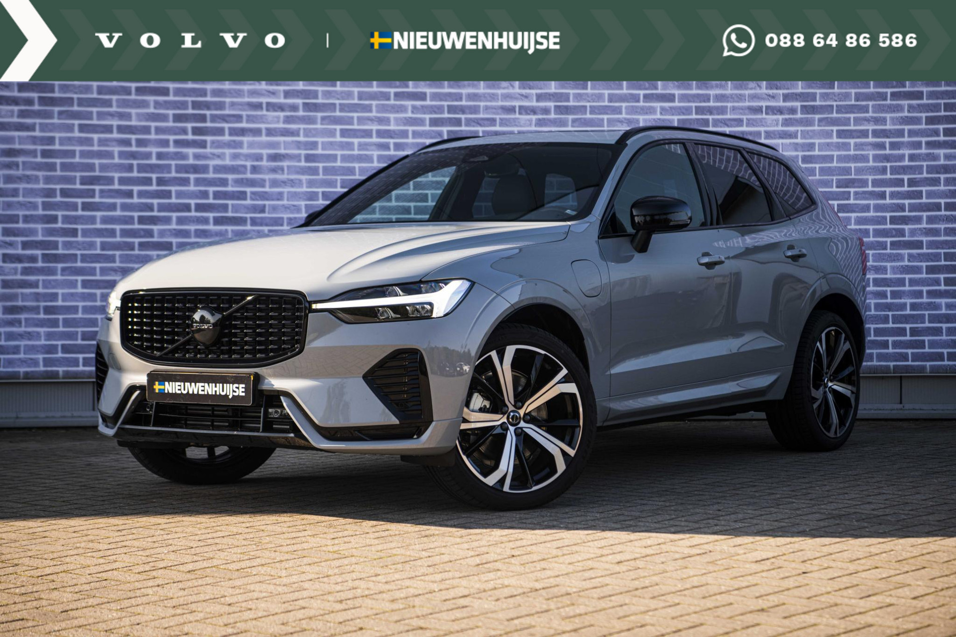 Volvo XC60 2.0 T8 Plug-in hybrid AWD Plus Dark  | Black Pack | Donker Glas | Long Range | Google Maps | Polestar Tuning | Harman/Kardon audio | Panoramadak | 21 inch velgen |