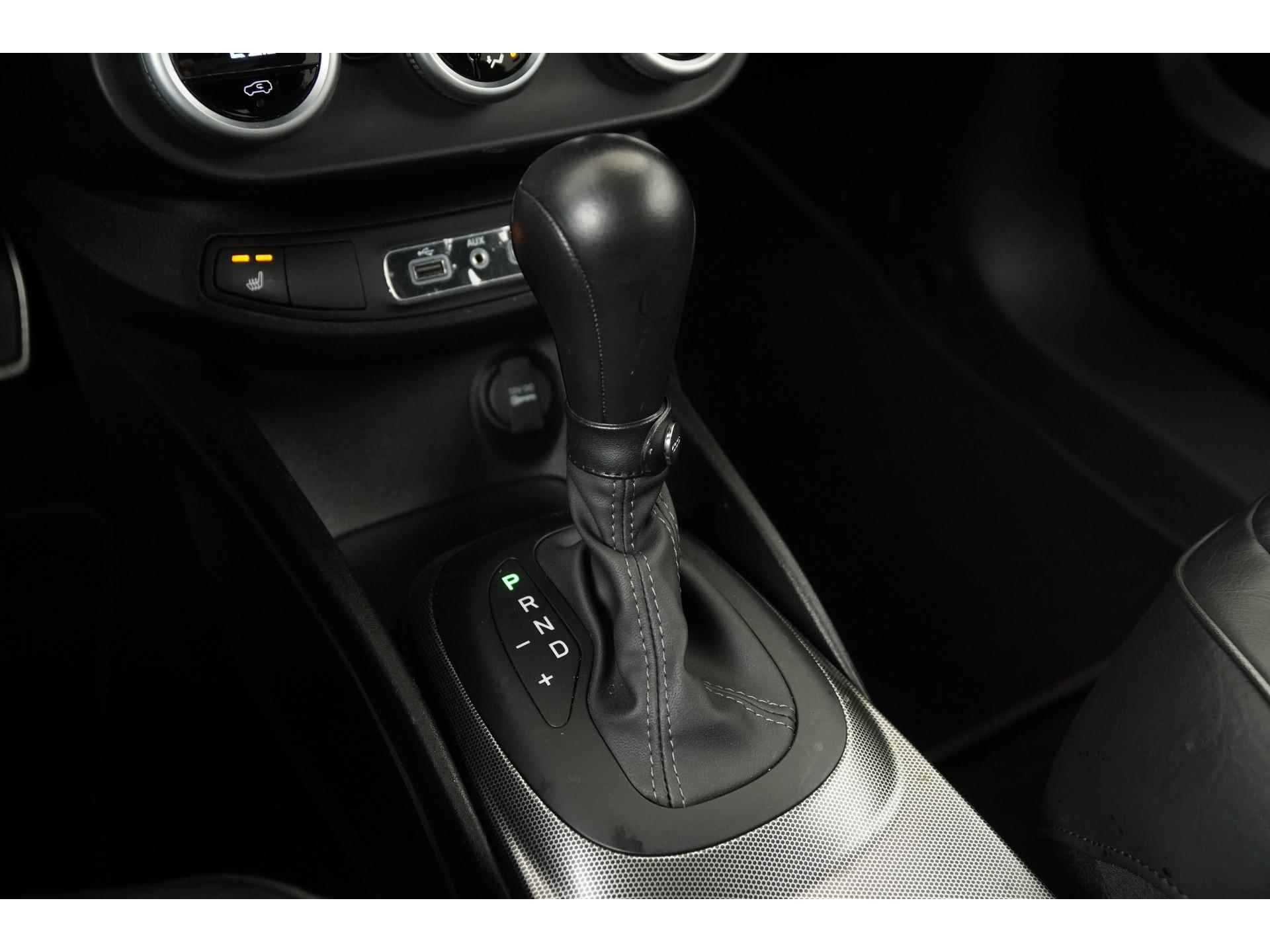Fiat 500X 1.3 GSE Sport Automaat | Schuifdak | Blind Spot | Navigatie | Zondag Open! - 12/41