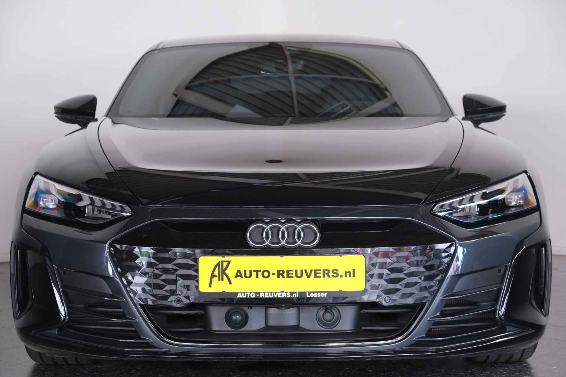 Audi e-tron GT 93 kWh Panorama / ACC / VC / Cam / Alcantara / LED - 2/44