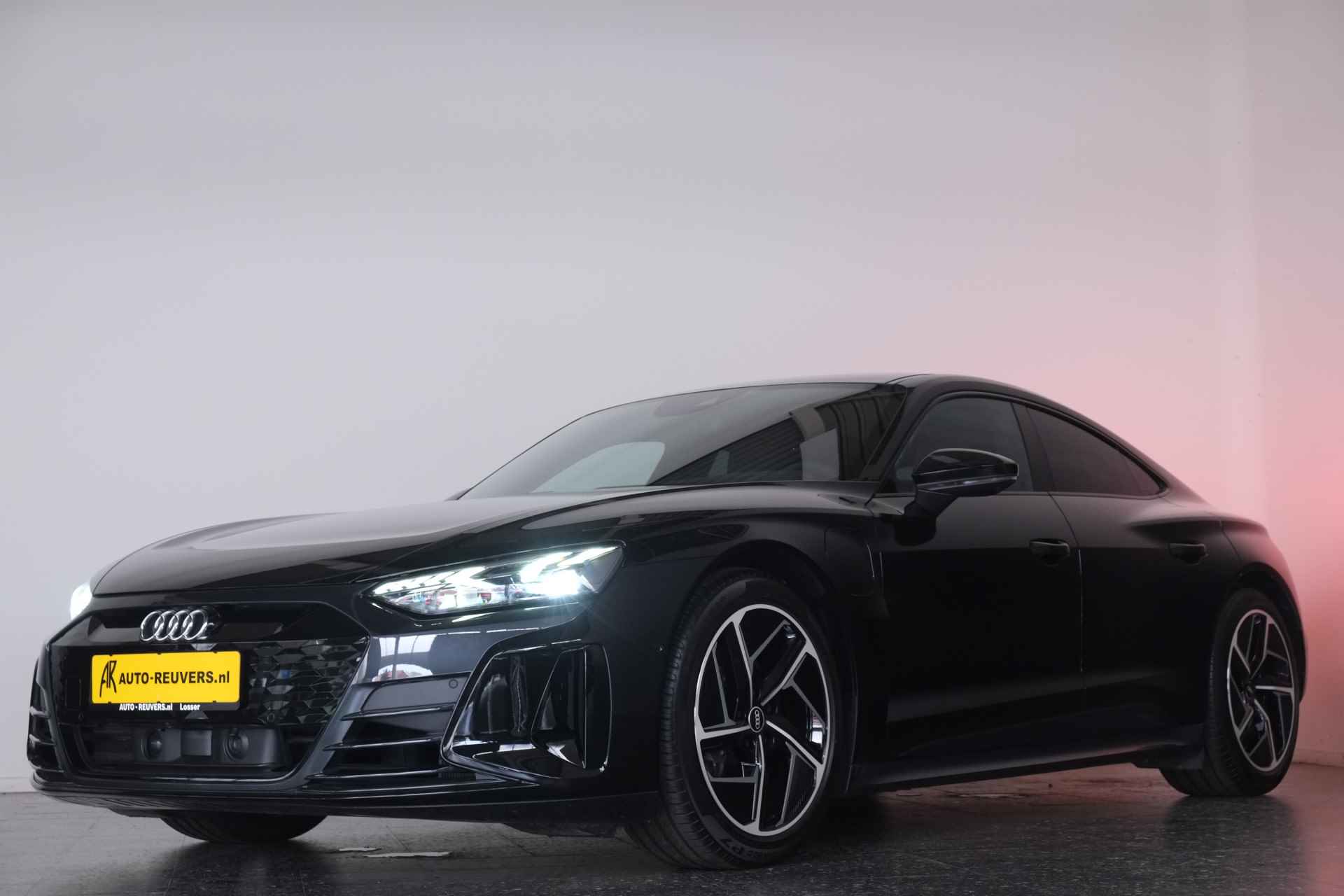 Audi e-tron GT 93 kWh Panorama / ACC / VC / Cam / Alcantara / LED - 24/44