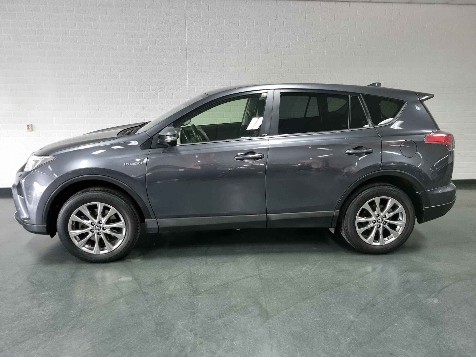 Toyota RAV4 2.5 Hybrid AWD Style / Trekhaak - 3/46