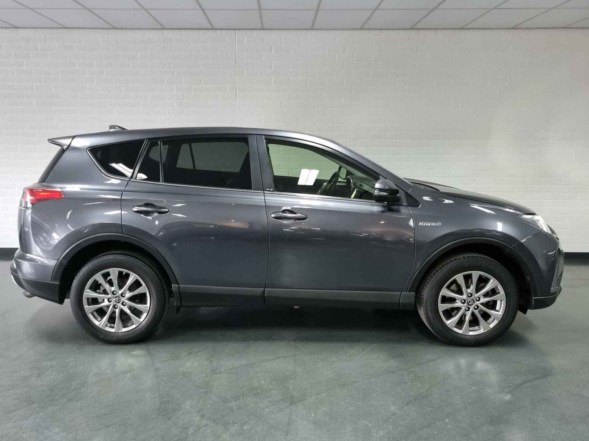 Toyota RAV4 2.5 Hybrid AWD Style / Trekhaak - 5/46