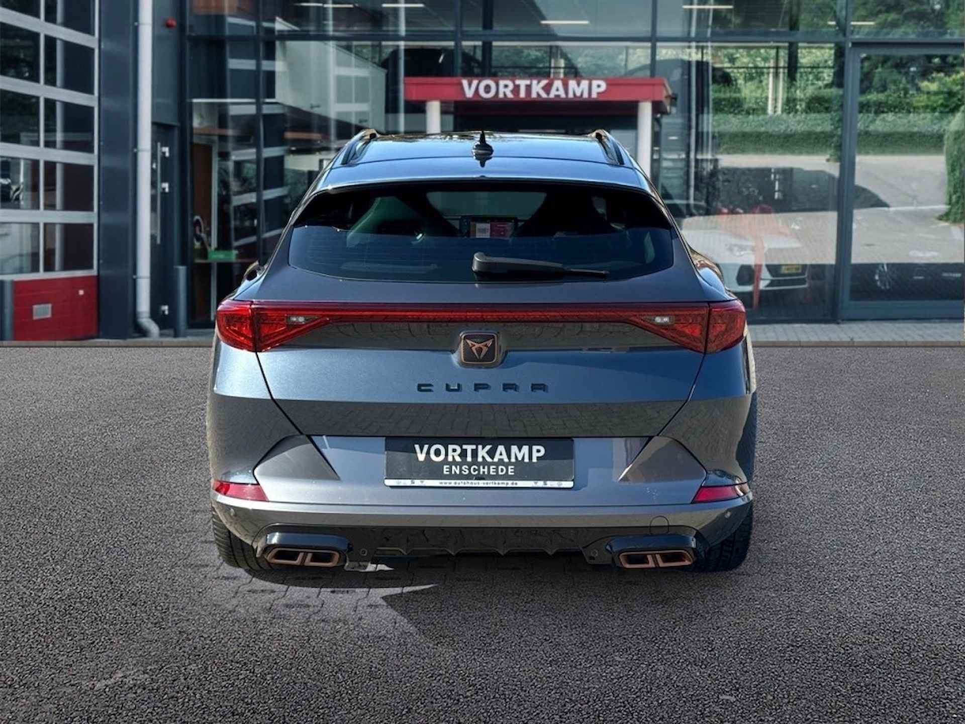 CUPRA Formentor 1.4 TSI DSG VZ E-HYBRID PANO-DAK/CAMERA/NAVI/CARPLAY/ACC/STOELVE - 6/25