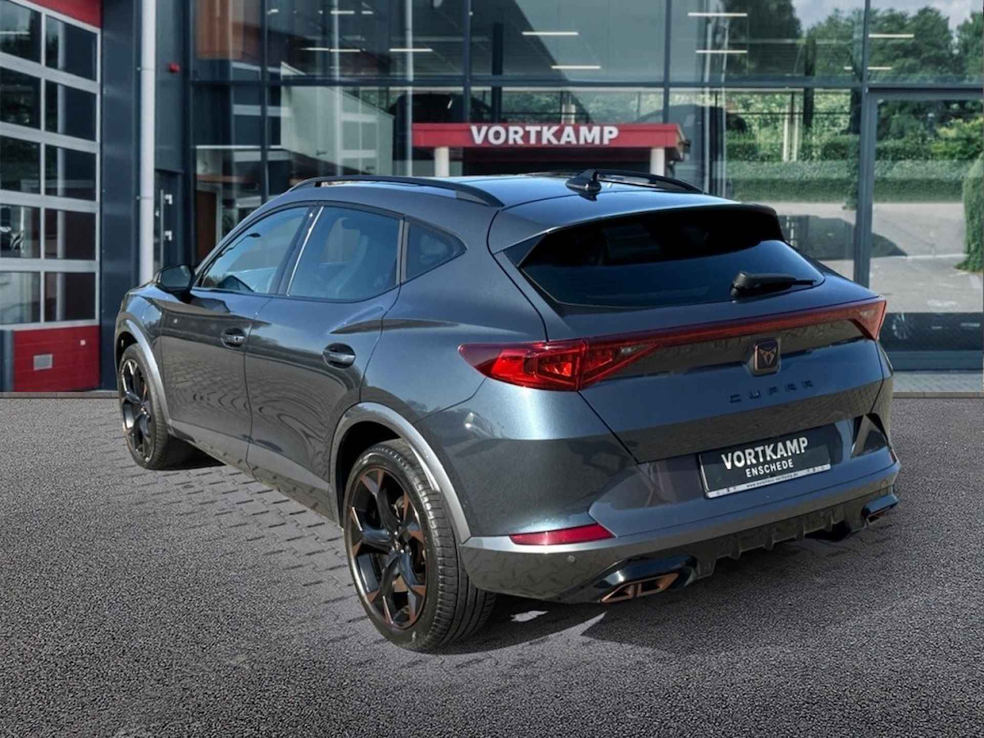 CUPRA Formentor 1.4 TSI DSG VZ E-HYBRID PANO-DAK/CAMERA/NAVI/CARPLAY/ACC/STOELVE - 7/25