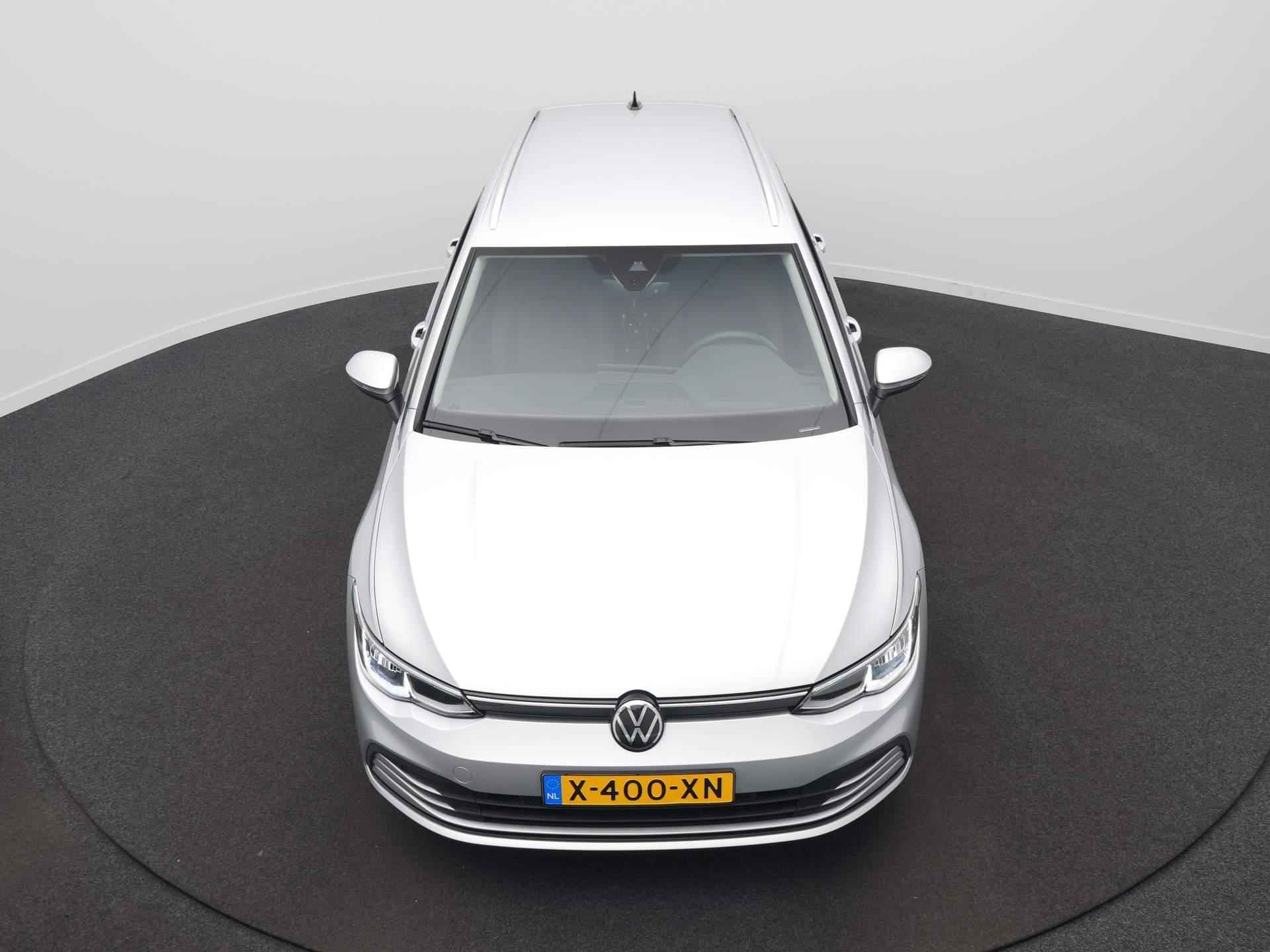 Volkswagen Golf Variant 1.0 eTSI Life DSG / Adap. Cruise / Camera / Stoelverwarming / Sensoren / - 11/51