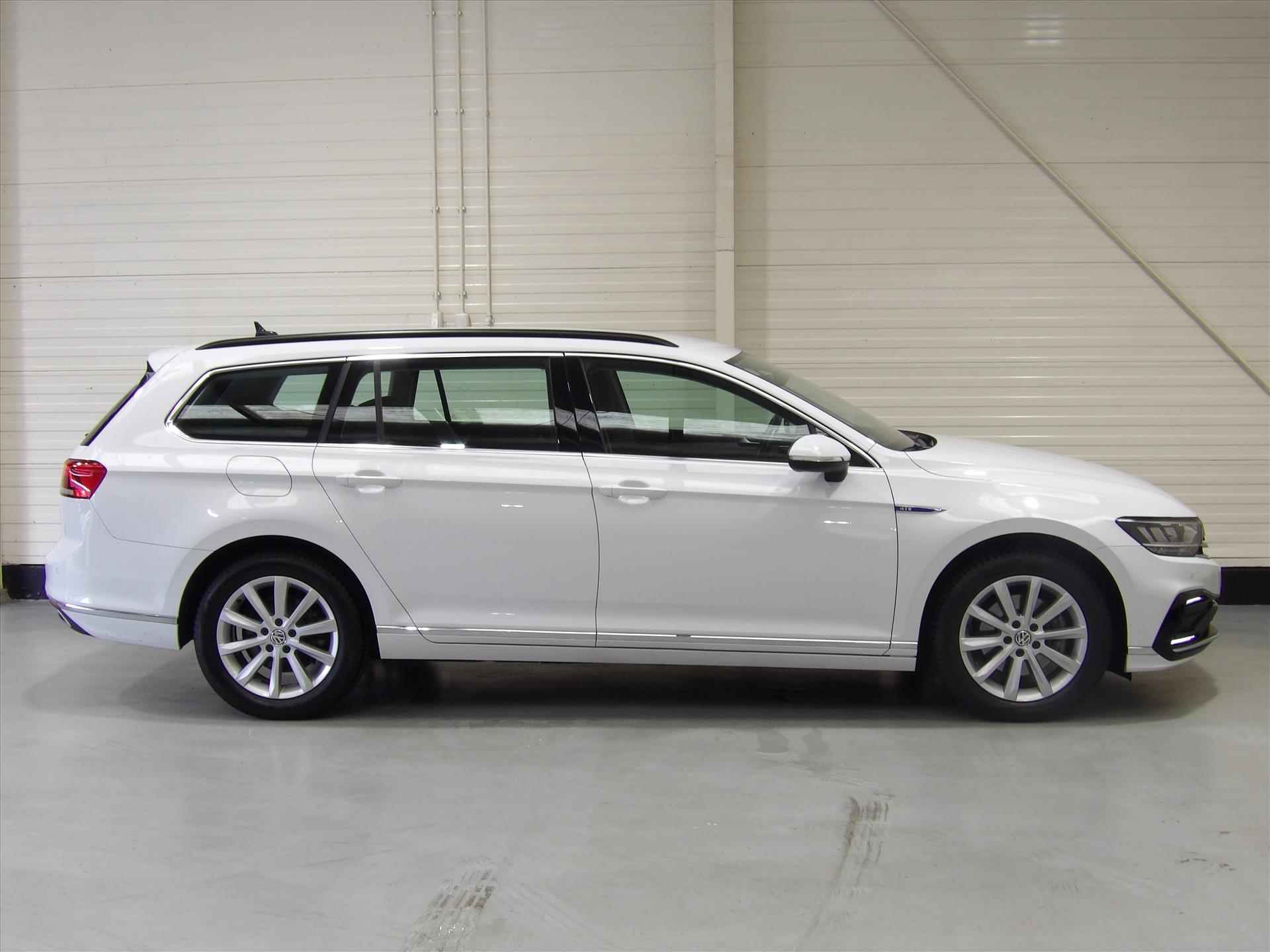 VOLKSWAGEN Passat GTE 1.4 TSI PHEV 218pk DSG Business - 3/28