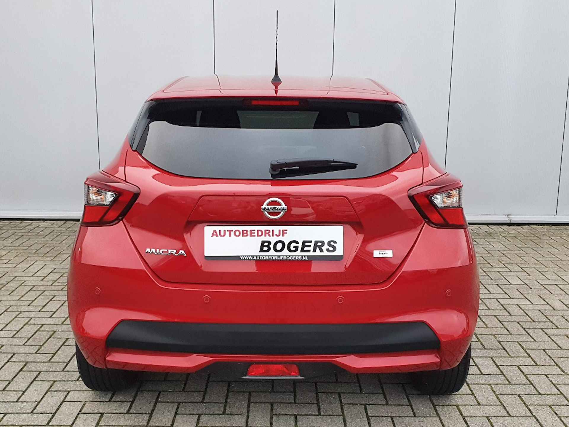 Nissan Micra 1.0 IG-T N-Connecta Automaat Navigatie, Climate Contro, Cruise Control, 16"Lm, Achteruitrijcamera - 10/16