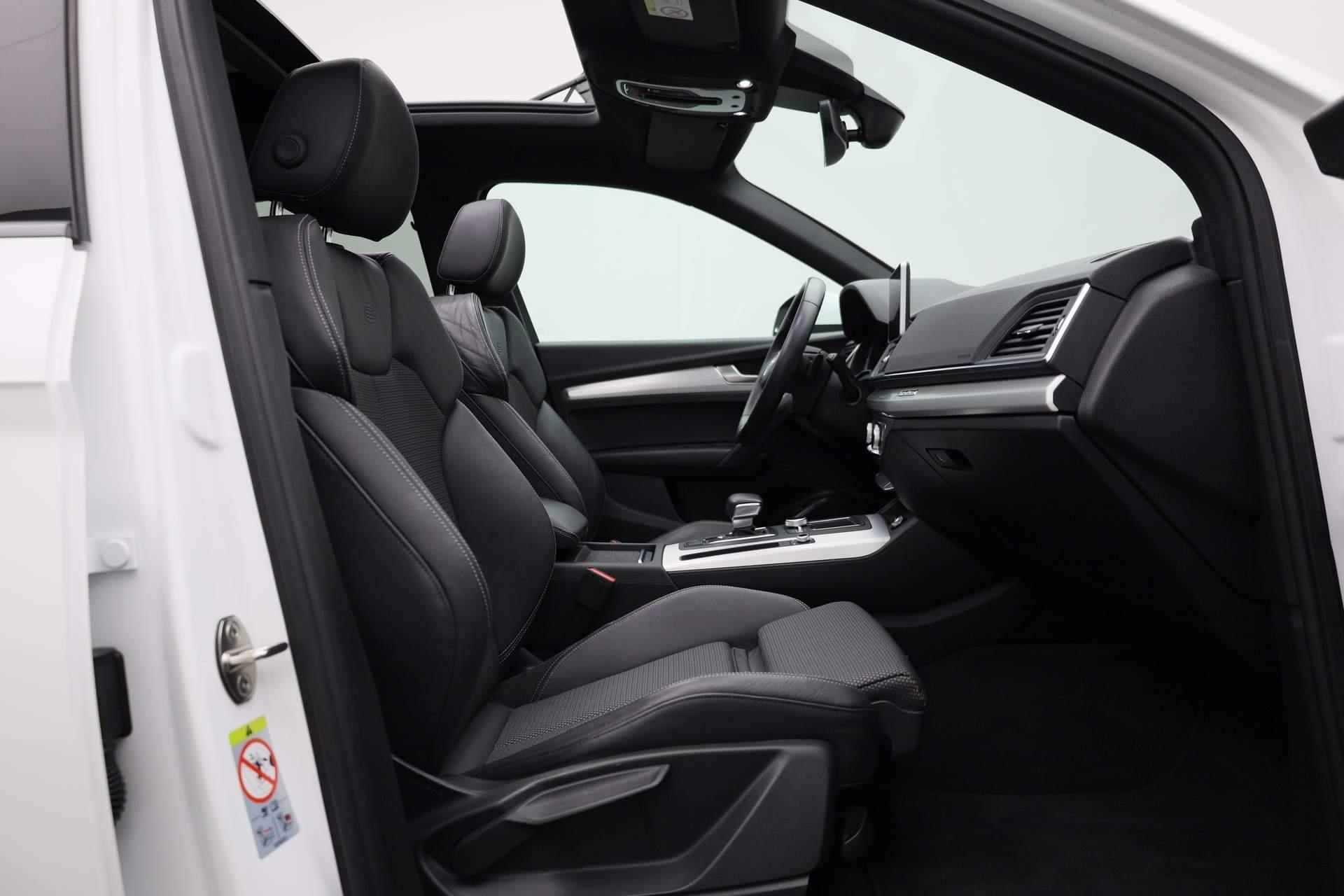 Audi Q5 50 TFSIe 299PK S-tronic quattro S Edition | Navi | Trekhaak | 20 inch | Parkeersensoren voor/achter - 37/43