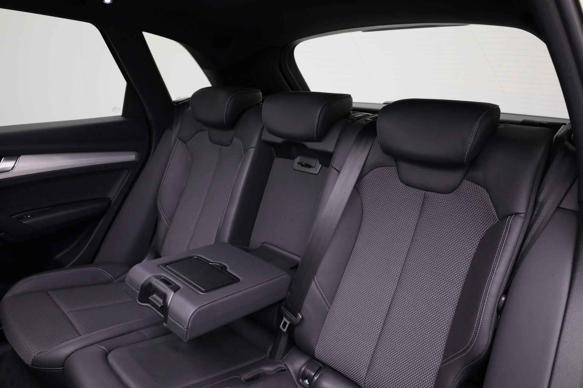 Audi Q5 50 TFSIe 299PK S-tronic quattro S Edition | Navi | Trekhaak | 20 inch | Parkeersensoren voor/achter - 41/43