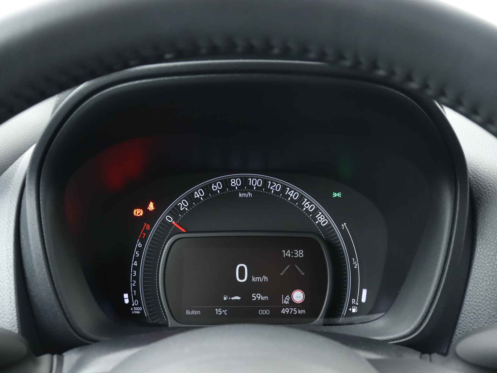 Toyota Aygo X 1.0 Pulse Limited | Camera | Stoelverwarming | LM velgen | - 6/38