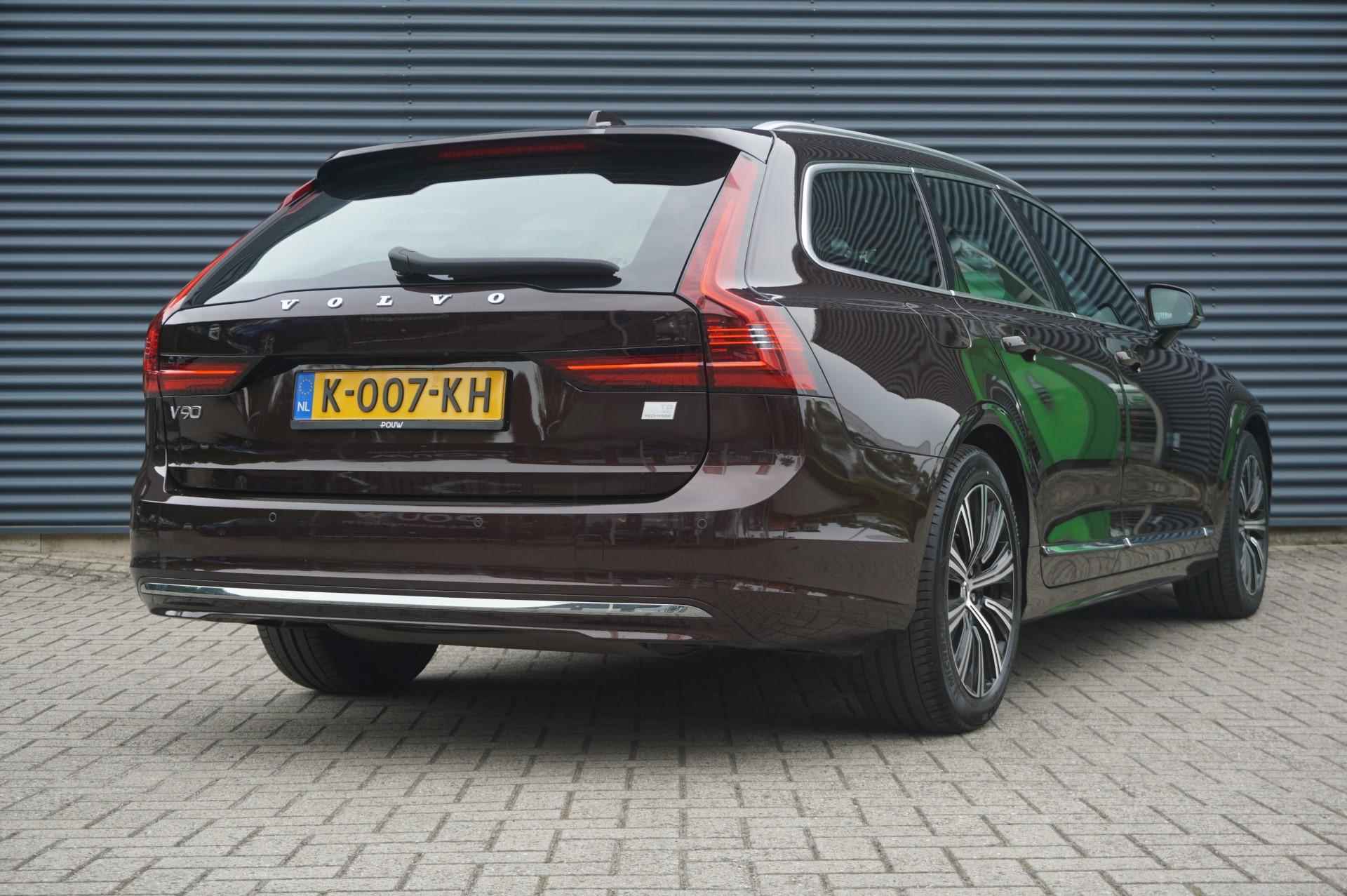 Volvo V90 2.0 390pk T8 AWD Business Pro | Navigatie | Adaptive Cruise | Stuur/Stoelverwarming | Achteruitrijcamera - 2/50