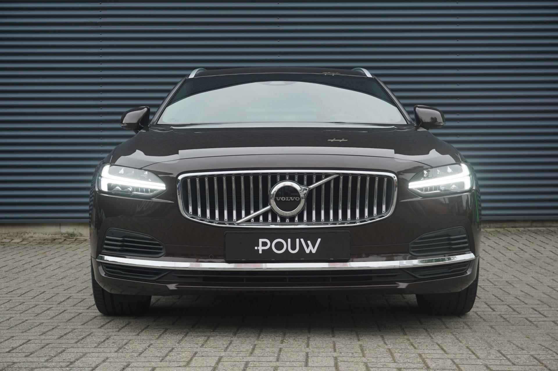 Volvo V90 2.0 390pk T8 AWD Business Pro | Navigatie | Adaptive Cruise | Stuur/Stoelverwarming | Achteruitrijcamera - 8/50