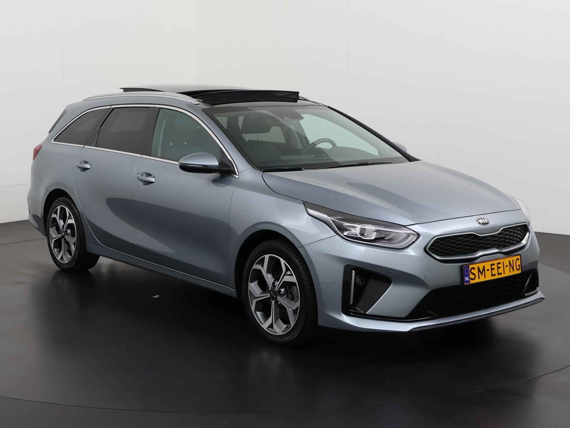 Kia Ceed Sportswagon 1.6 GDI PHEV ExecutiveLine | Trekhaak | Leder | Panoramadak | Zondag Open! - 30/46