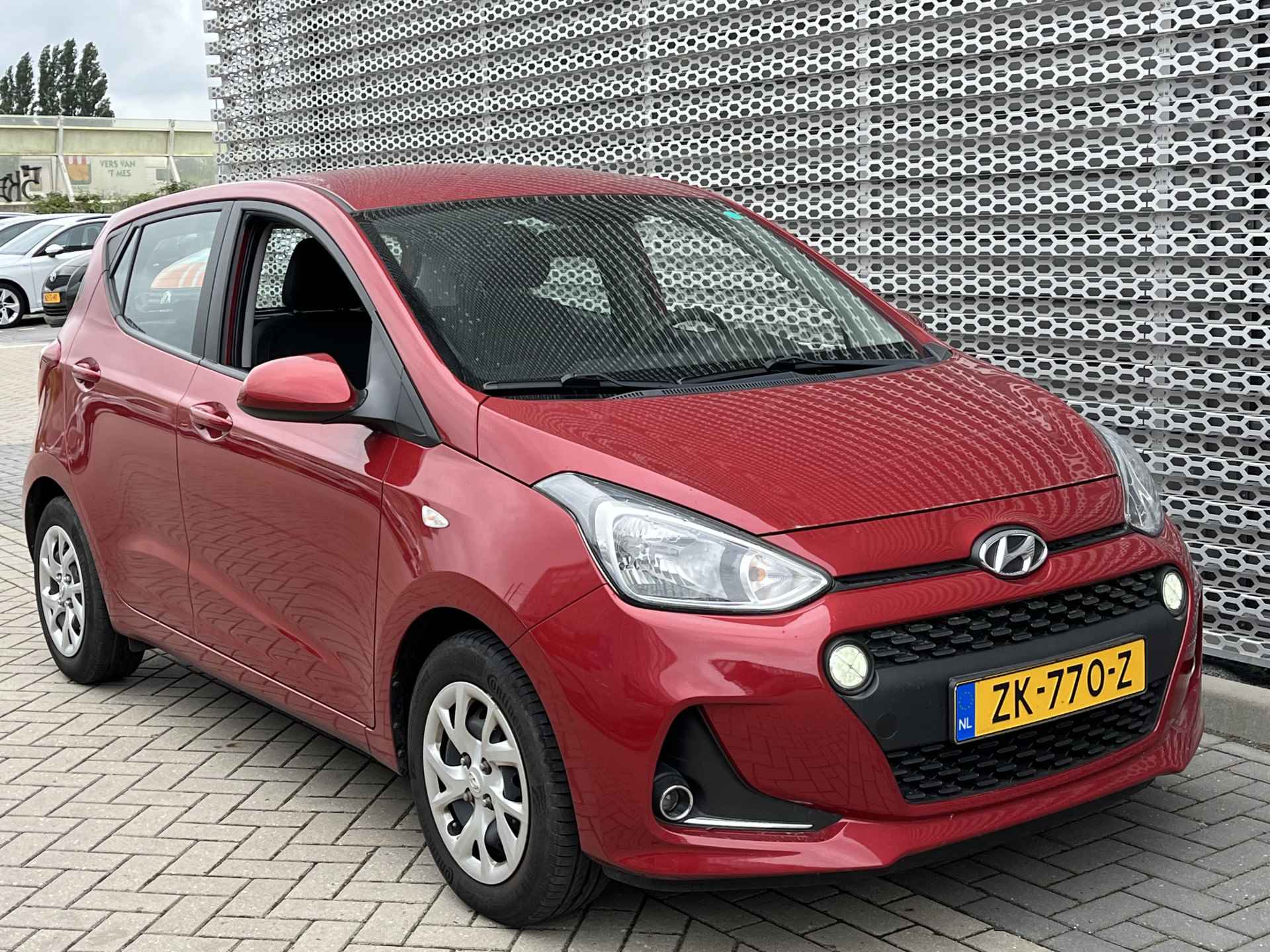 Hyundai i10 1.0i Comfort Smart Pack CRUISE CONTROL | AIRCO | NAVIGATIE MET RADIO/USB | ZUINIGE AUTO! - 9/30