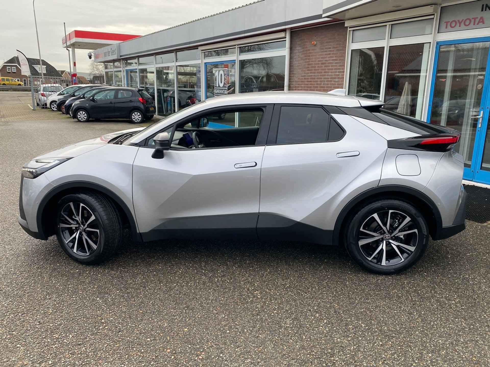 Toyota C-HR 1.8 Hybrid First Edition - 3/33