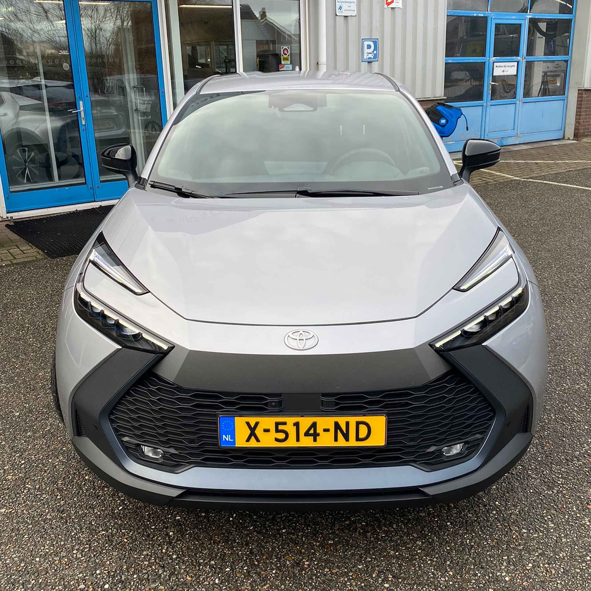 Toyota C-HR 1.8 Hybrid First Edition - 31/33