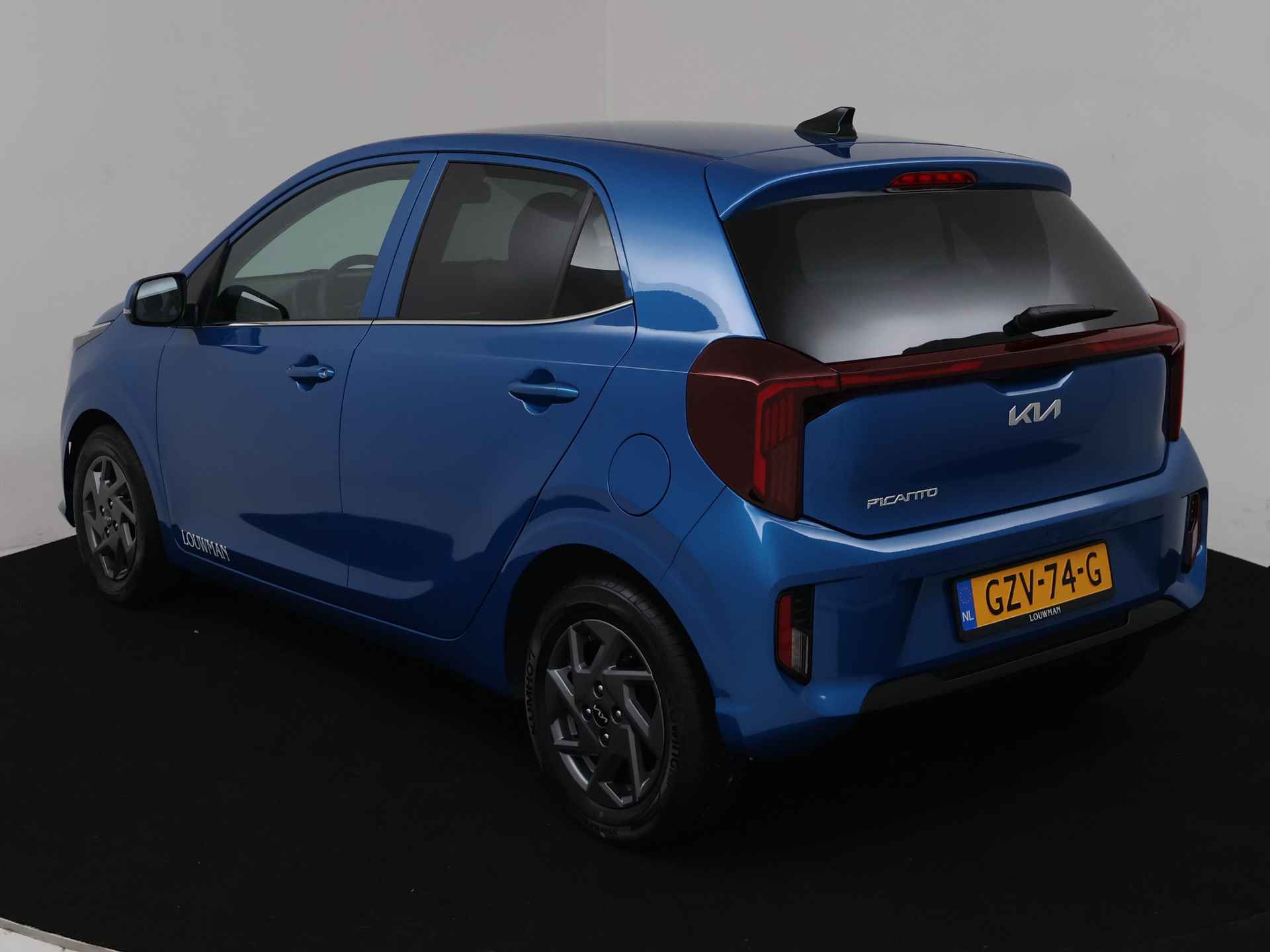 Kia Picanto 1.0 DPI DynamicPlusLine | Sporty Blue | Parkeersensoren | Navigatie | LM velgen | Cruise Control | Beschikbaar per 15-05-2025 - 16/38