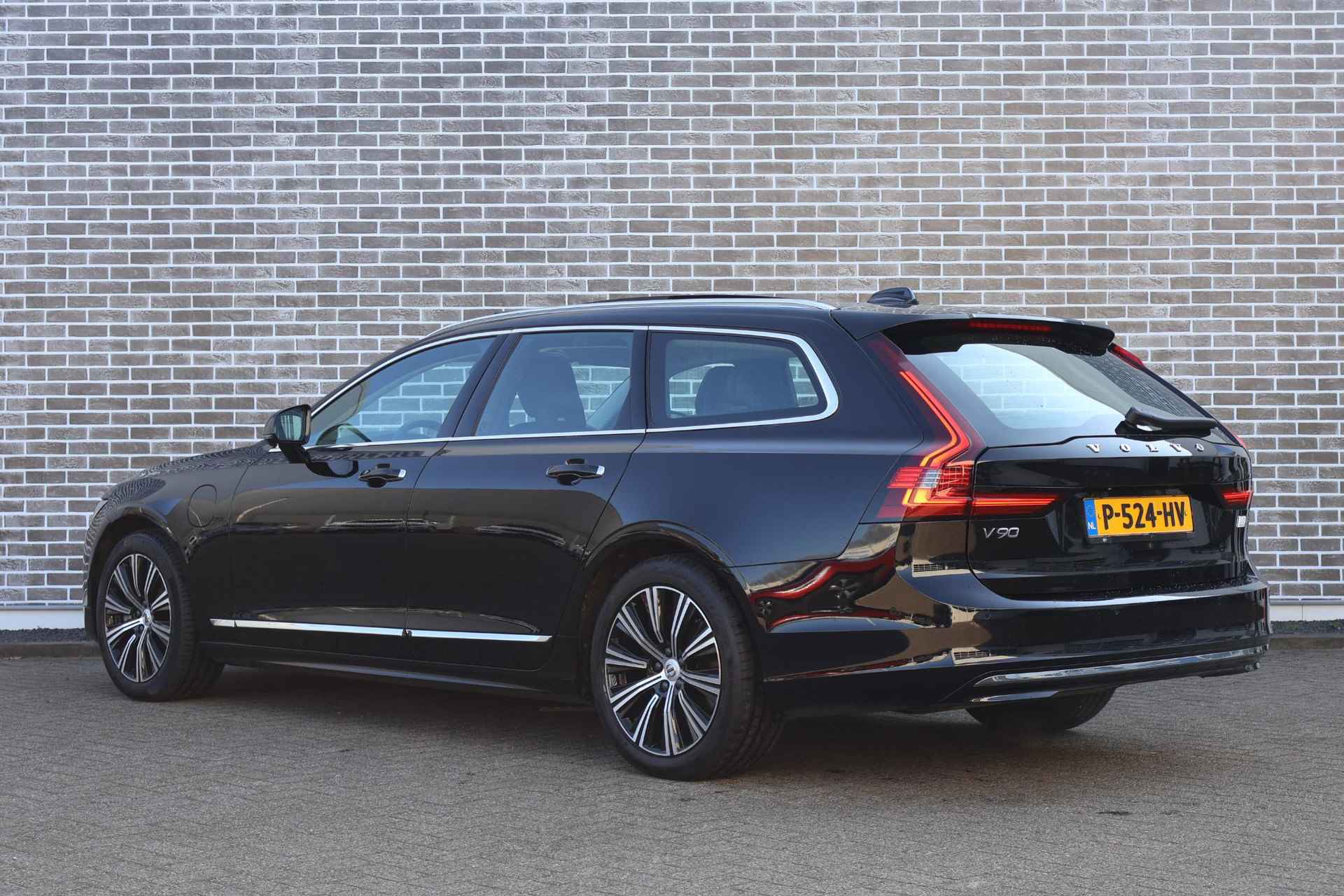 Volvo V90 Recharge T6 AWD Inscription | Long Range | Panoramadak | 360 parkeercamera | Head Up Display | Trekhaak | Geventileerde Stoelen | Stoel/Stuurverwarming | - 5/33