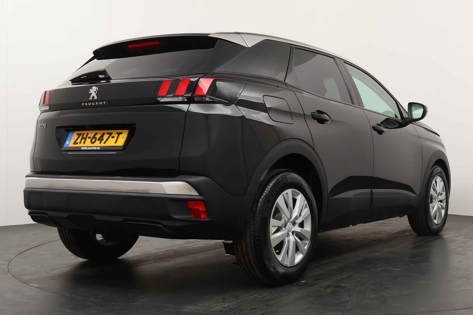 Peugeot 3008 BWJ 2019 | 1.5 BlueHDi 131PK Executive | LEER | CAMERA A | NAVI | CLIMA | PRIVACY GLASS | CARPLAY | - 3/32