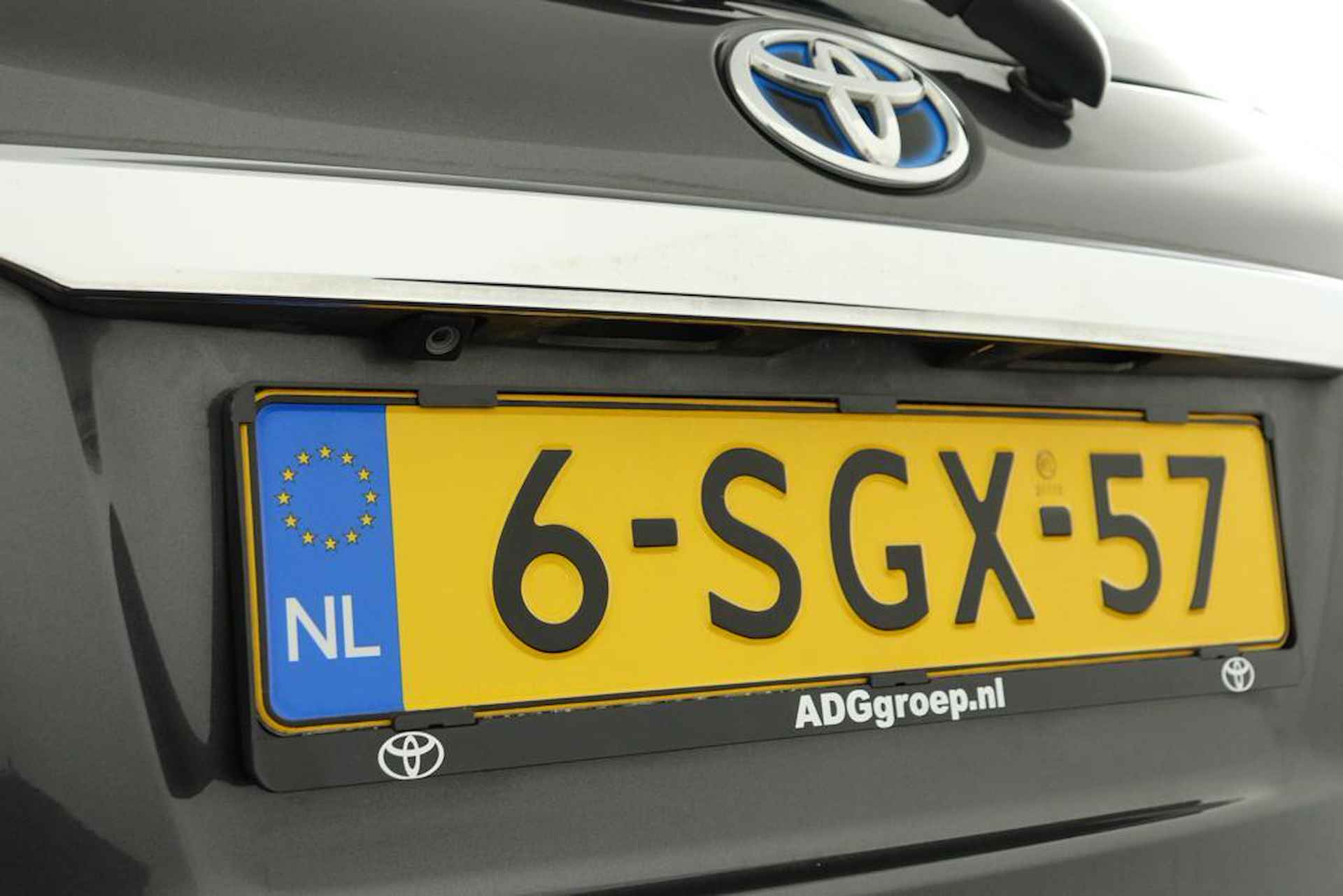 Toyota Yaris 1.5 Full Hybrid Dynamic | Lichtmetalen-Velgen | Parkeercamera | Cruise-Control | - 37/50