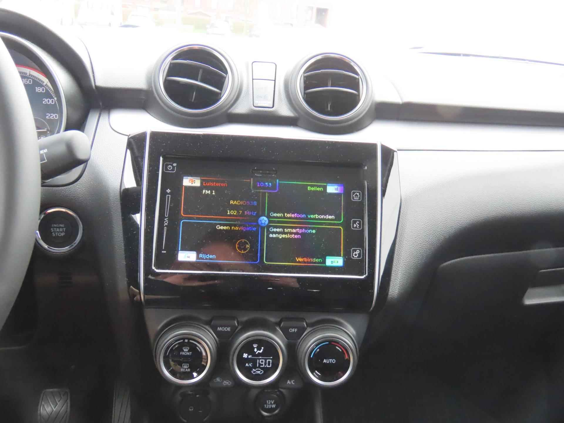 Suzuki SWIFT 1.2 Style Smart Hybrid Demo-deal!! Apple carplay/Androidauto - 15/32