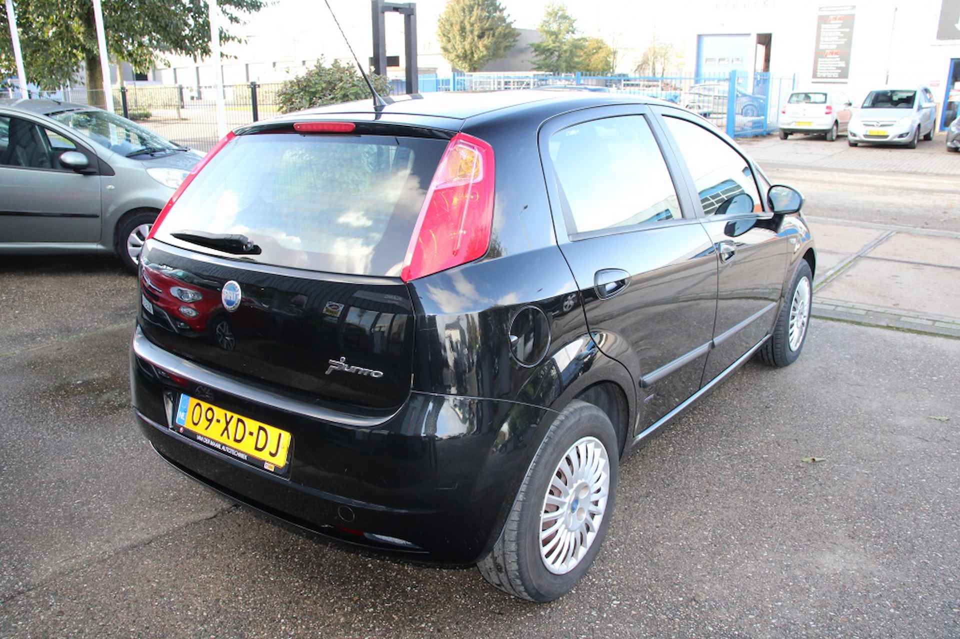 Fiat Grande Punto 1.4-16V Dynamic - 4/18