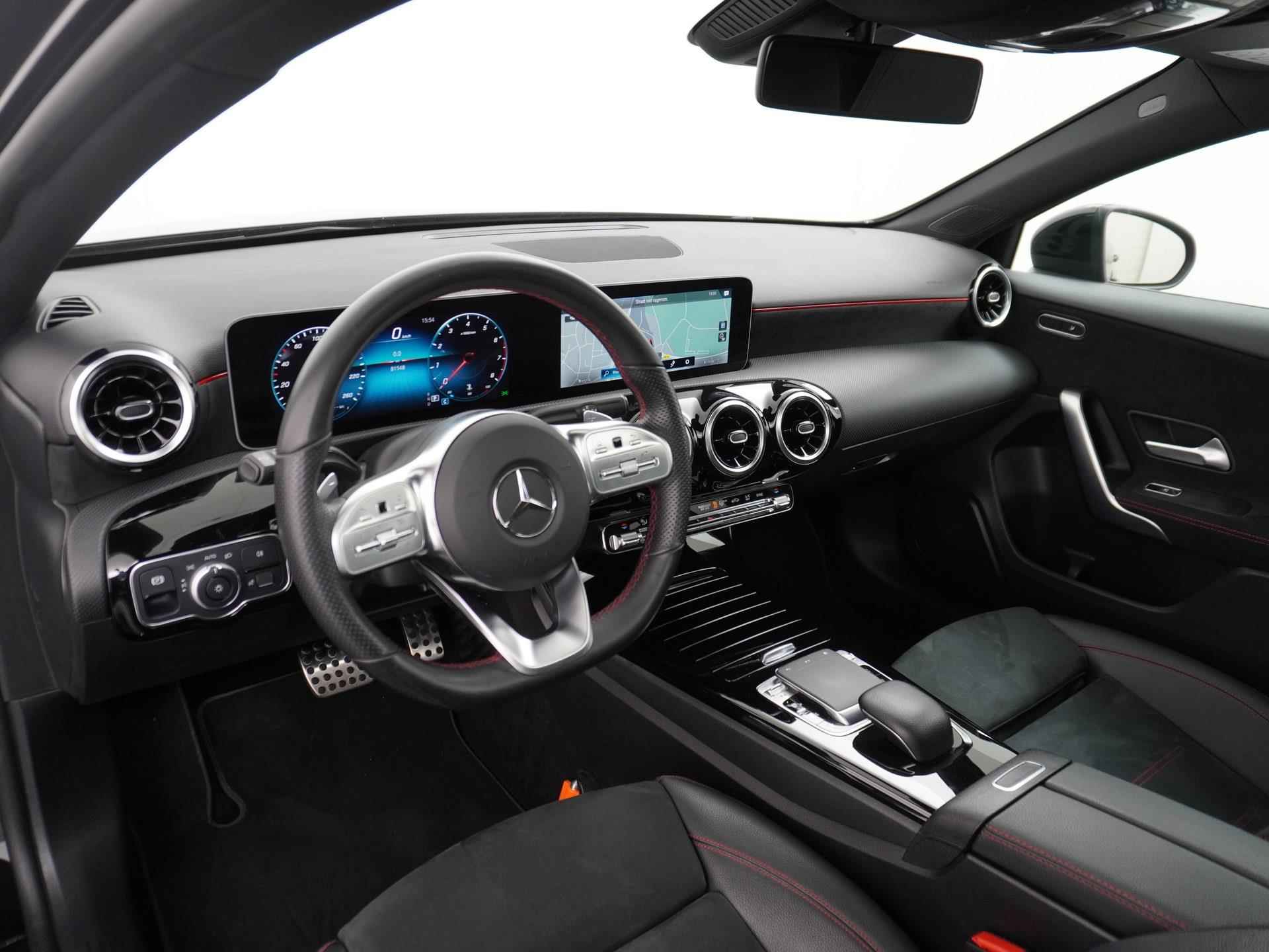 Mercedes-Benz A-klasse 180 Business Solution AMG Night Upgrade | PANO SCHUIF/OPENDAK | STOELVERW. | CAMERA | - 16/49