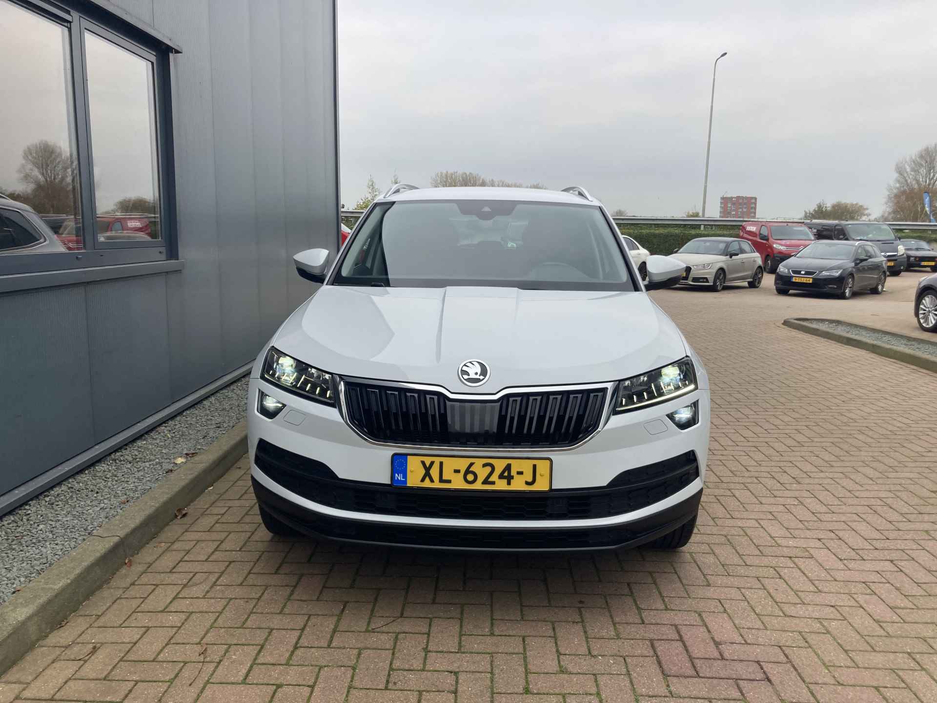 Škoda Karoq 1.5 TSI 150pk DSG Style Business CAMERA/KEYLESS/DODEHOEK/ADAPT.CRUISE/TREKH.WEGKLAPBAAR - 65/90