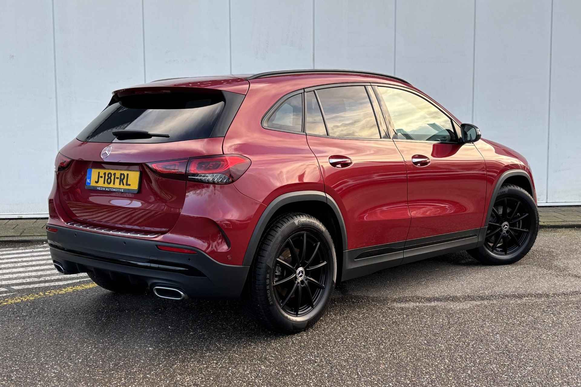 Mercedes-Benz GLA GLA 200 Automaat Business Solution AMG | Nightpakket | Panoramadak | Multibeam LED | Advanced Sound System | Stoelverwarmig | keyless-Go - 2/21