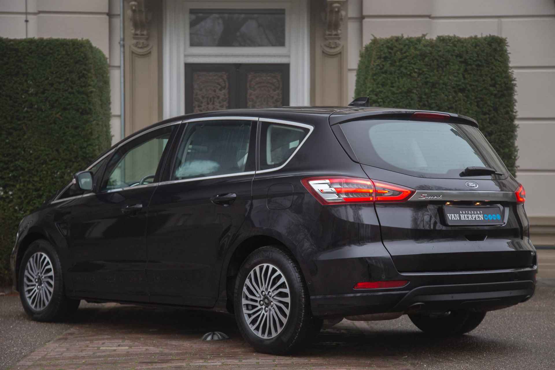 Ford S-Max 2.5 MHEV Titanium 7p. Pano | Leder | Adaptive | Dodehoeksens - 2/51