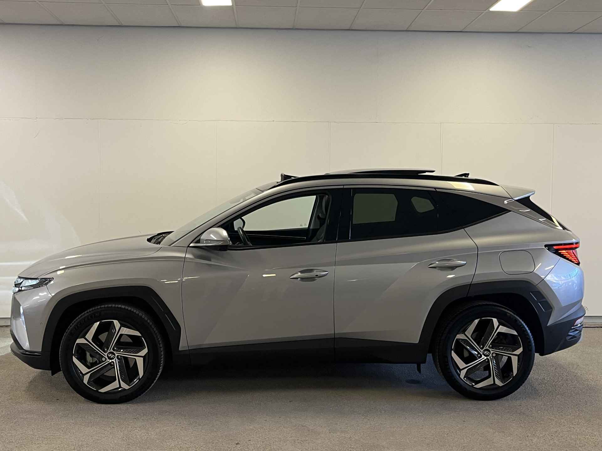 Hyundai Tucson 1.6 T-GDI HEV Premium Sky OPEN DAK !! LEDER !! - 35/45