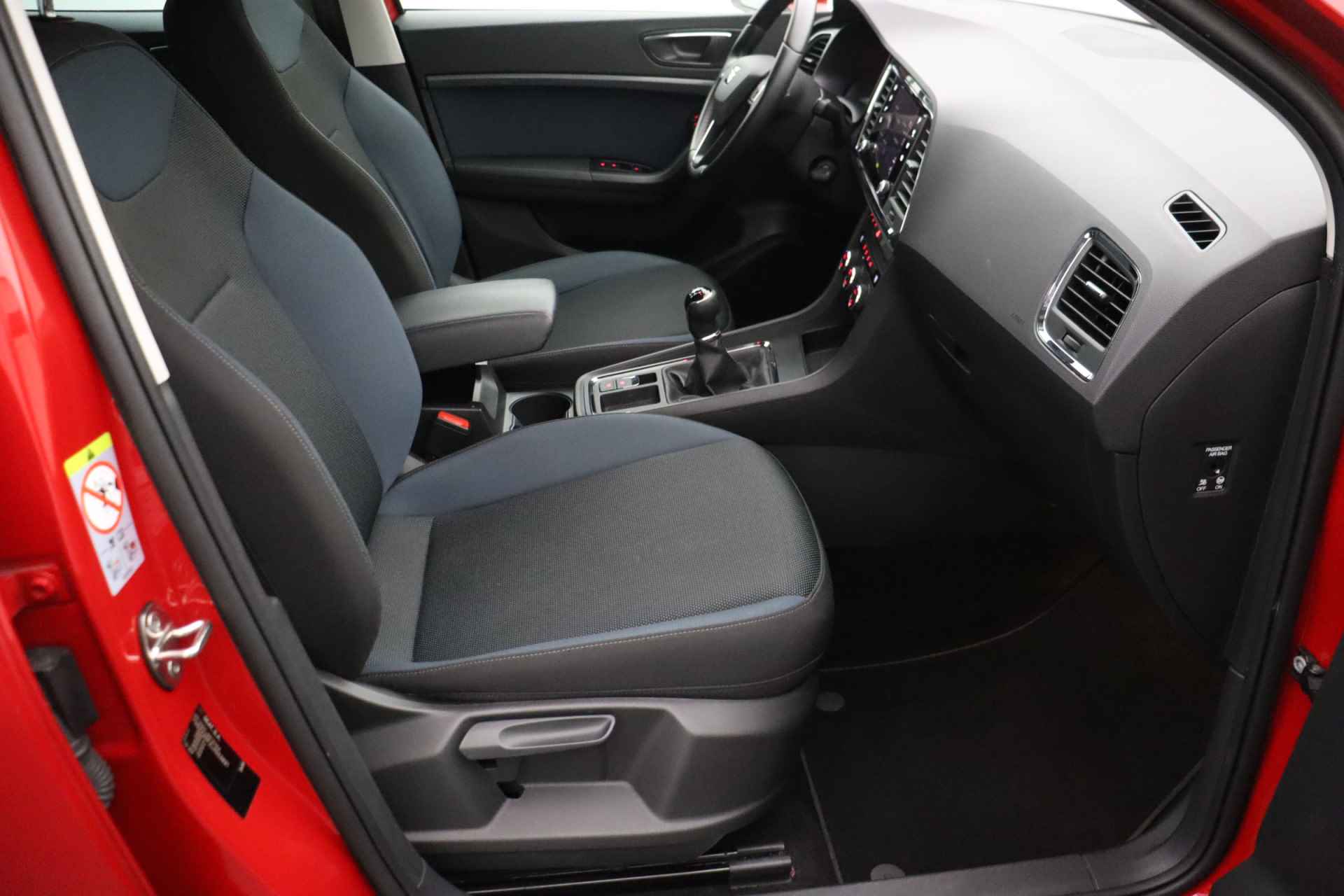 SEAT Ateca 1.0 EcoTSI Business Intense | Trekhaak | Camera | LED | Apple carplay | DAB+ - 32/32