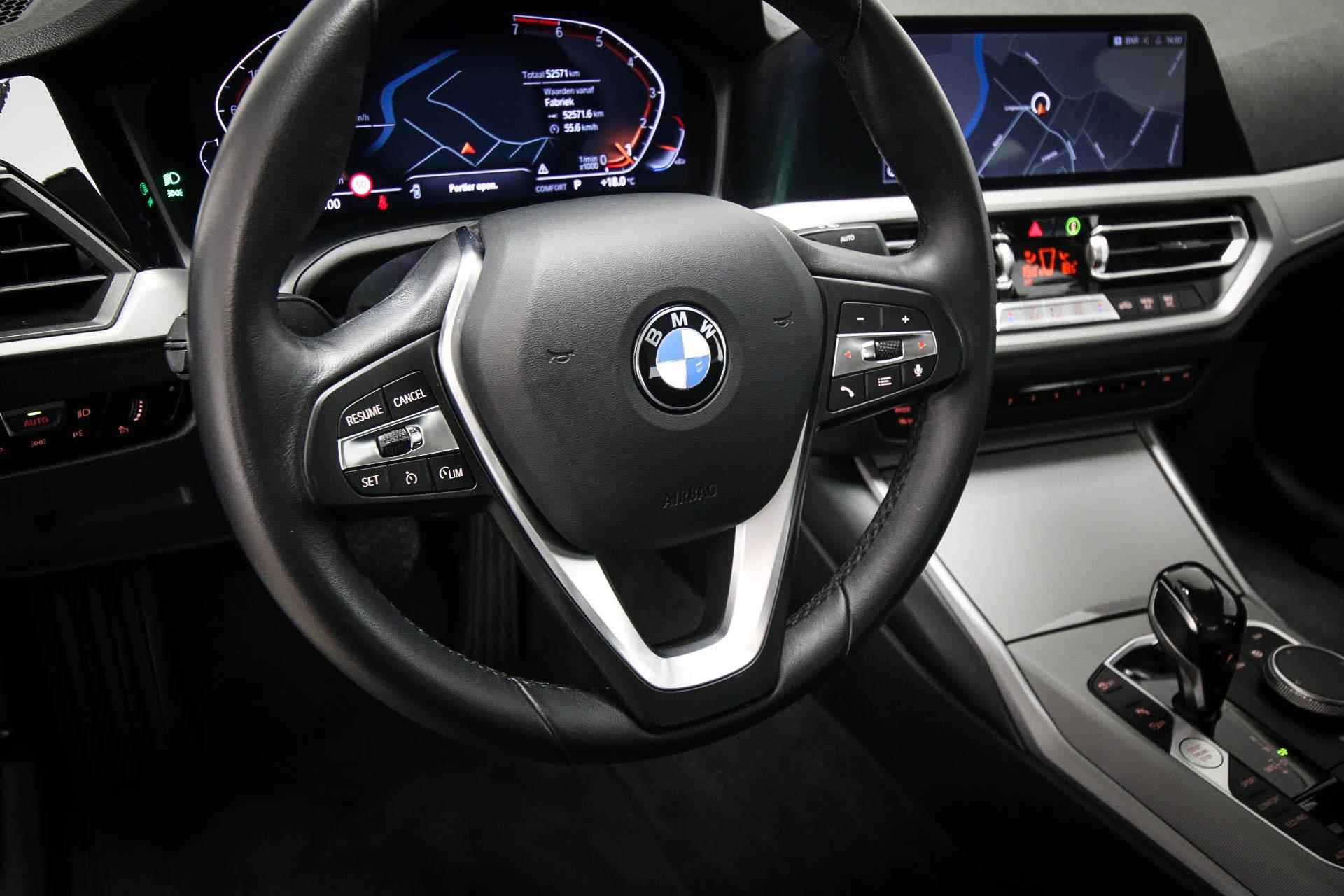 BMW 3-serie 318i Executive Edition | LED | NAVIGATIE | DAB | APPLE | DEALER ONDERHOUDEN - 27/50