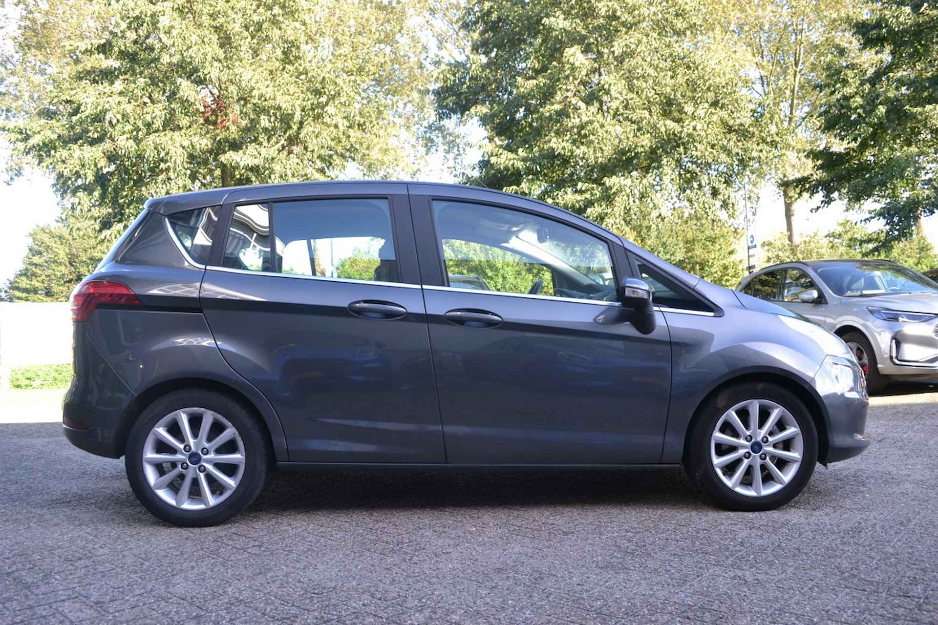 Ford B-Max 1.0T 100pk ECOBOOST Titanium - 4/36