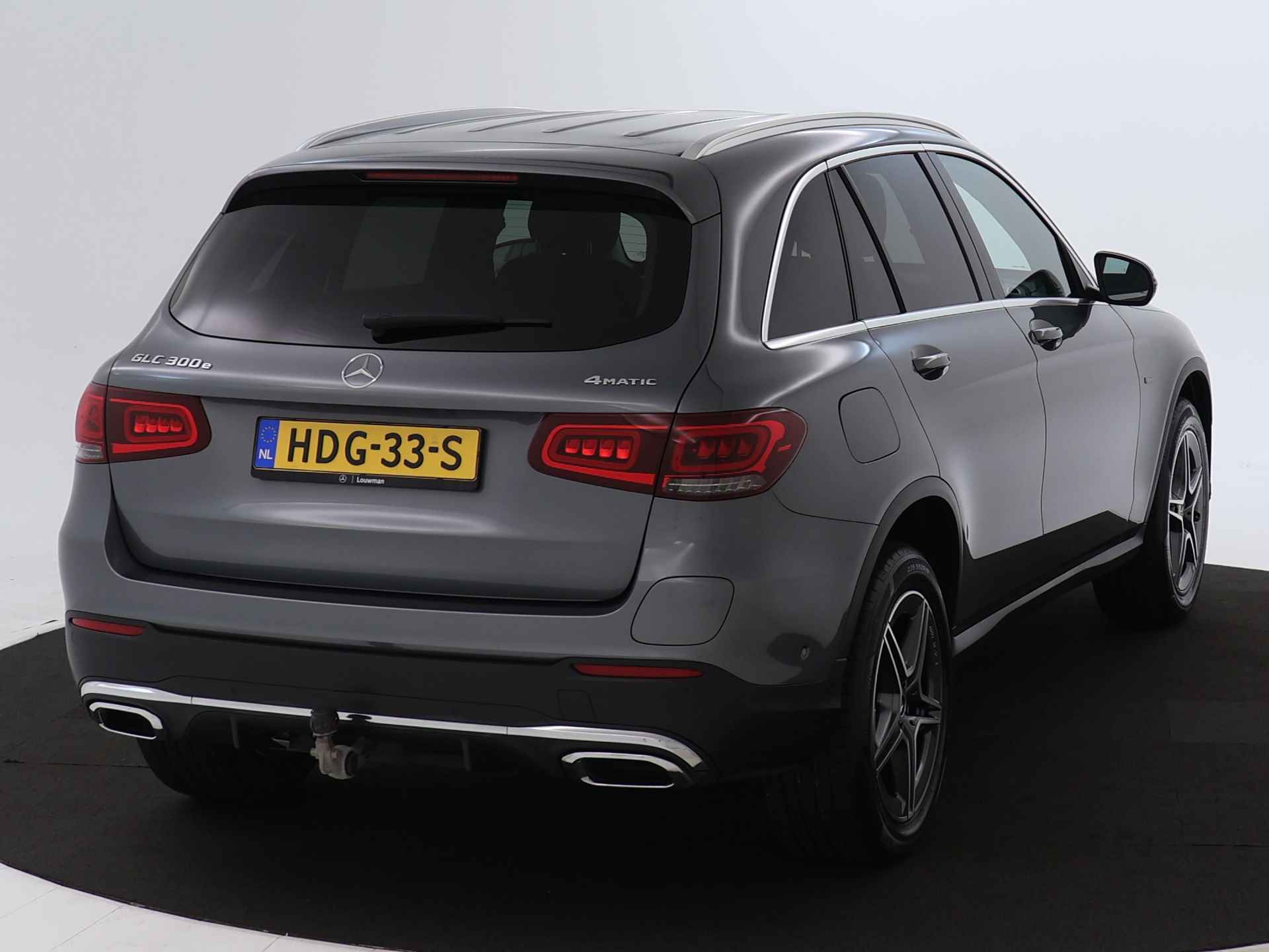 Mercedes-Benz GLC 300 e 4-MATIC AMG Sportpakket | Trekhaak | Dodehoek Ass. | Parkeerpakket | 360 gr. Camera | Apple CarPlay | DAB | Inclusief 24 maanden MB Certified garantie voor Europa. - 3/49