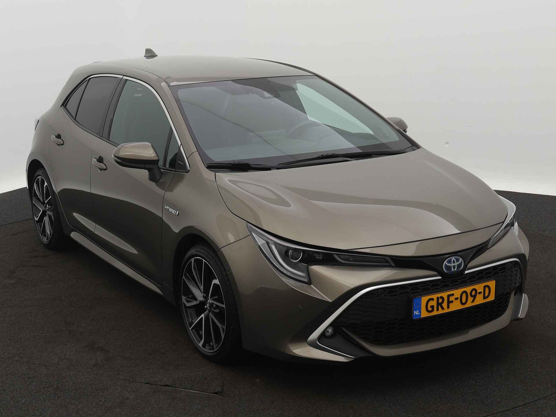 Toyota Corolla 2.0 Hybrid Executive Limited | Matrix LED | JBL | Dodehoek Detectie | Winter Pack | Parkeerhulp | Navigatie | - 27/40