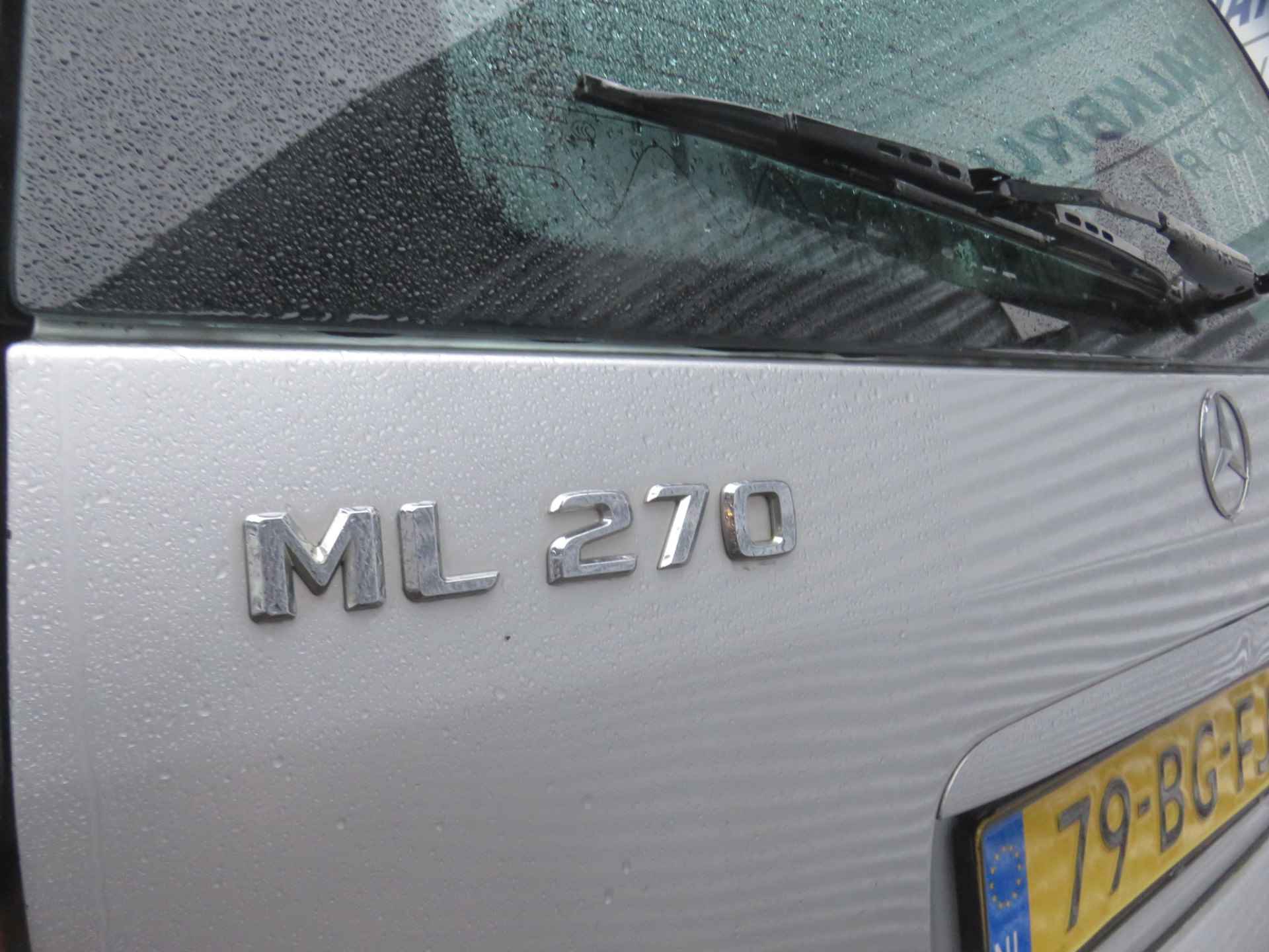 Mercedes-Benz M-Klasse ML 270 CDI van  uitvoering - 10/16