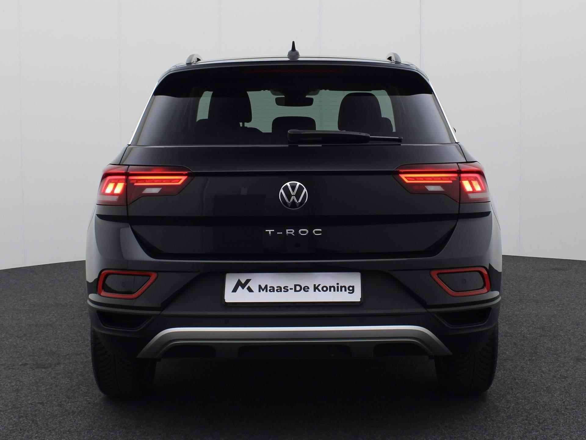 Volkswagen T-Roc 1.0TSI/110PK Life · Navigatie · Parkeersensoren · Stoelverwarming - 32/38