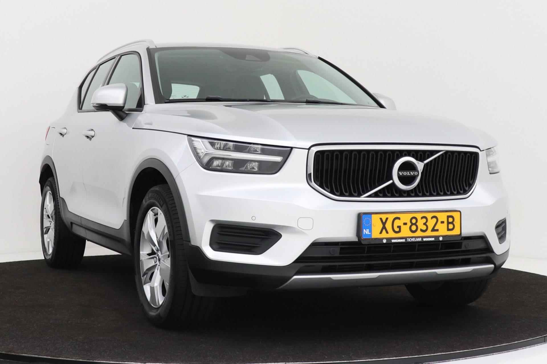 Volvo XC40 1.5 T3 Momentum | Org NL | Camera | Digital Cockpit | Stoel-/Stuurverwarming | - 13/40