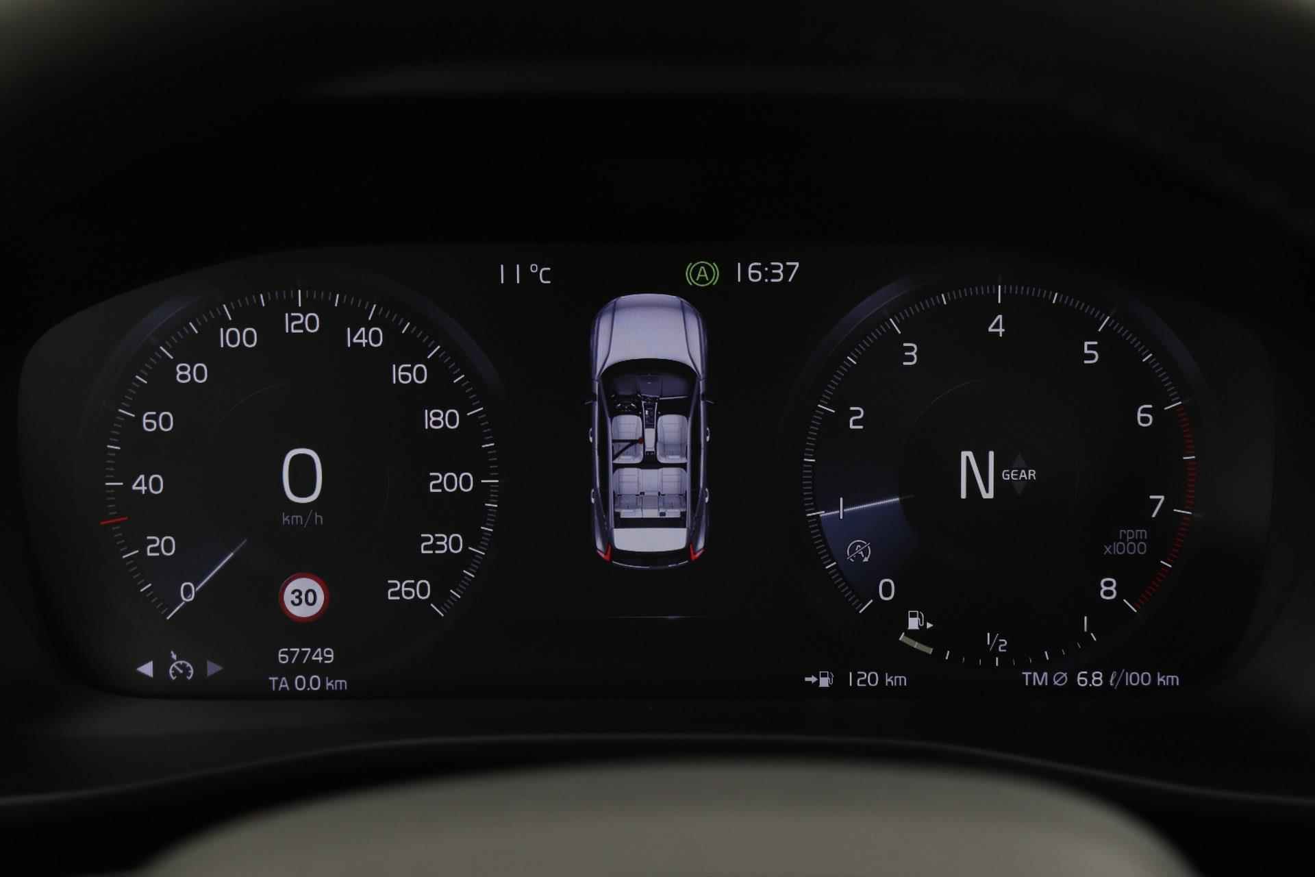 Volvo XC40 1.5 T3 Momentum | Org NL | Camera | Digital Cockpit | Stoel-/Stuurverwarming | - 19/40