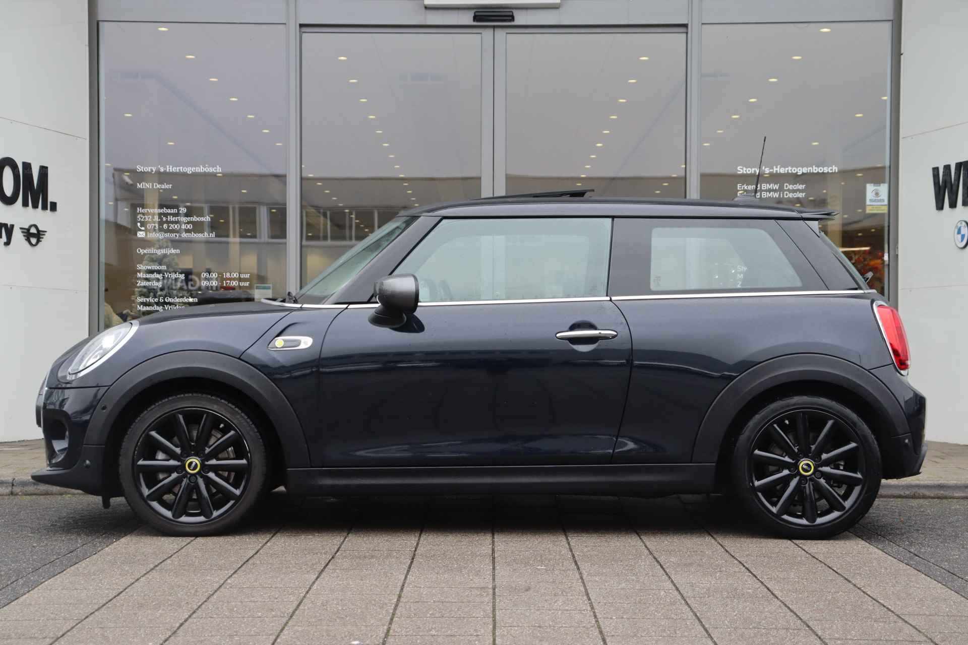 MINI Electric Yours / Panoramadak / Achteruitrijcamera / Adaptieve LED / Sportstoelen / Comfort Access / Apple CarPlay - 6/33