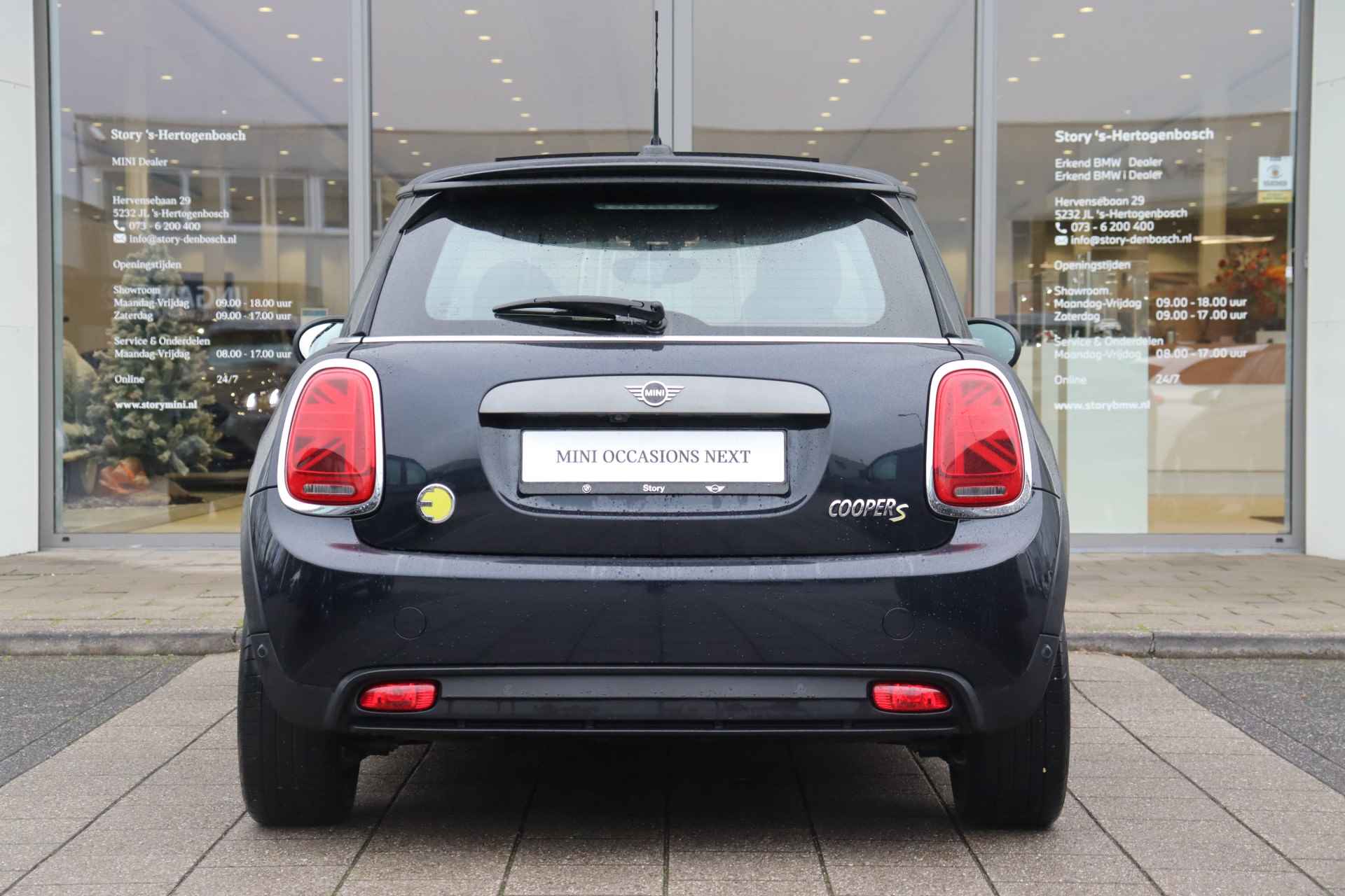 MINI Electric Yours / Panoramadak / Achteruitrijcamera / Adaptieve LED / Sportstoelen / Comfort Access / Apple CarPlay - 9/33