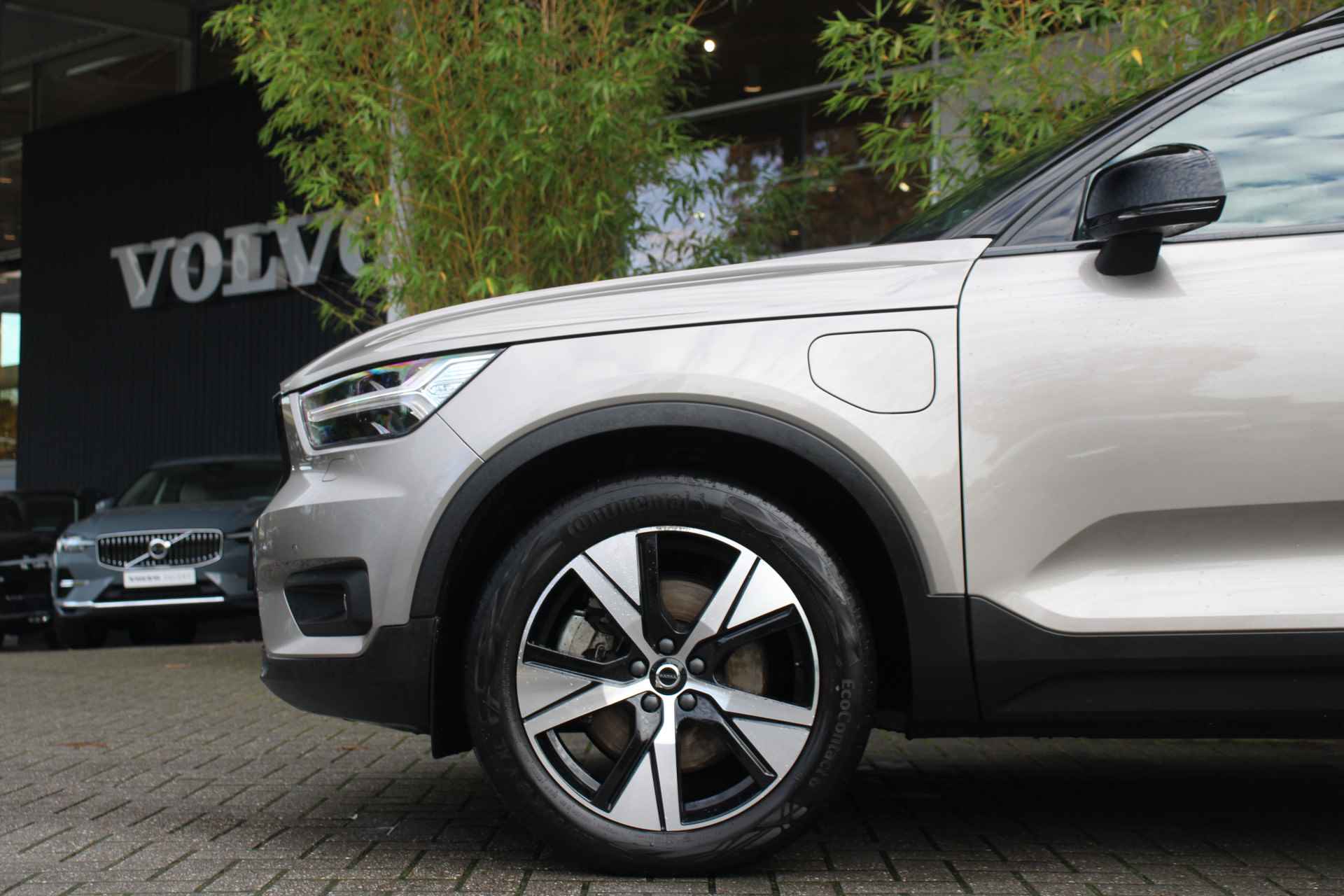 Volvo XC40 T4 Recharge R-Design | Adaptive Cruise | Camera | Harman/Kardon | Stuur/stoelverwarming - 22/24