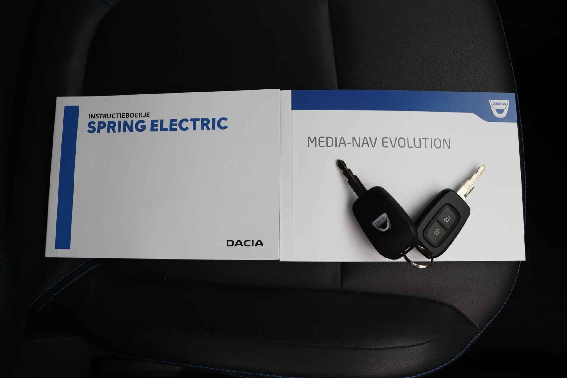 Dacia Spring Business 27 kWh | Achteruitrijcamera | Navigatie | CCS snelladen | Apple carplay | - 31/46