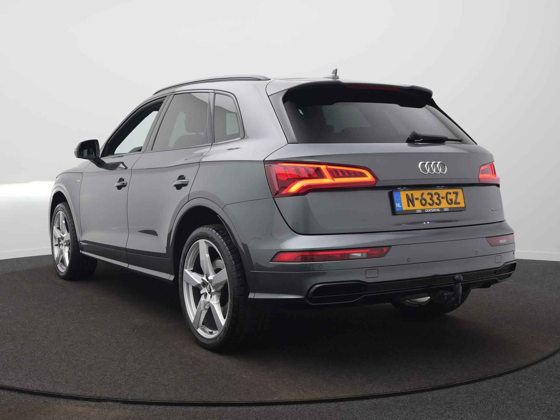 Audi Q5 2.0 TFSI quattro Sport S Line Black Edition | Elek. Trekhaak | 21 inch | Elek. Stoel | Adap. Cruise - 7/59