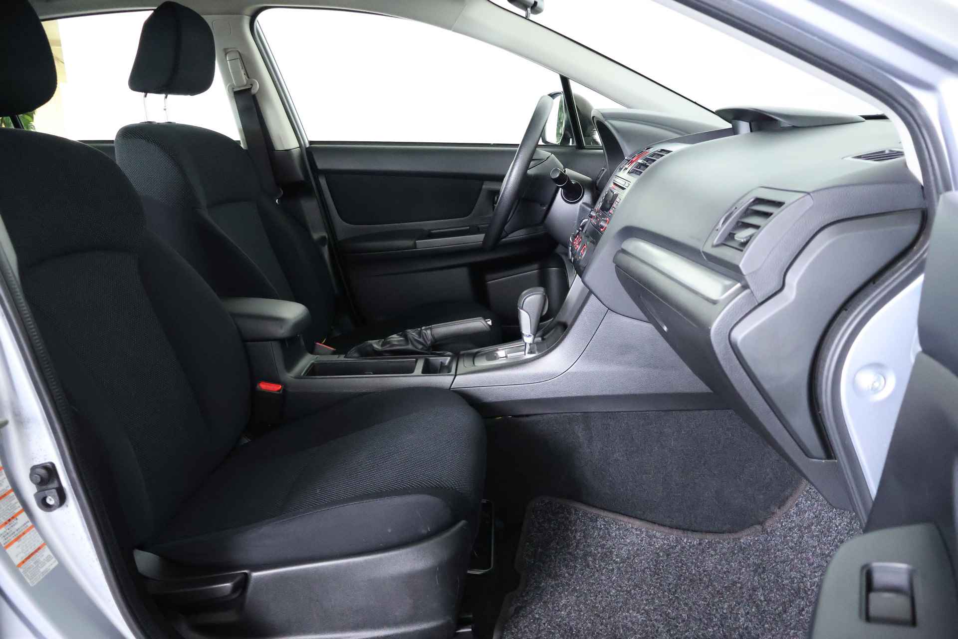 Subaru Impreza 1.6i 4WD Comfort / Aut / Clima - 6/20